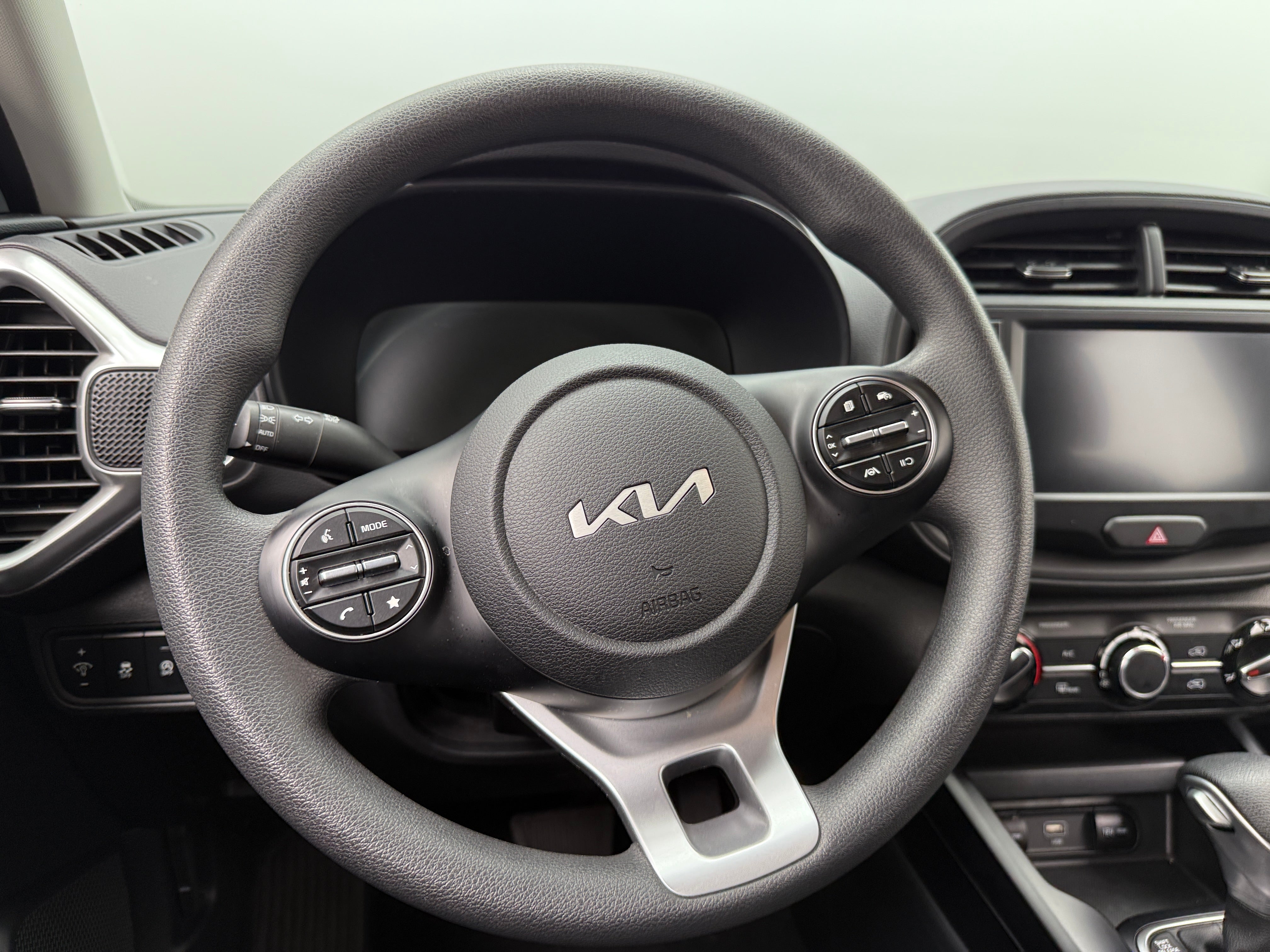 2024 Kia Soul LX 5