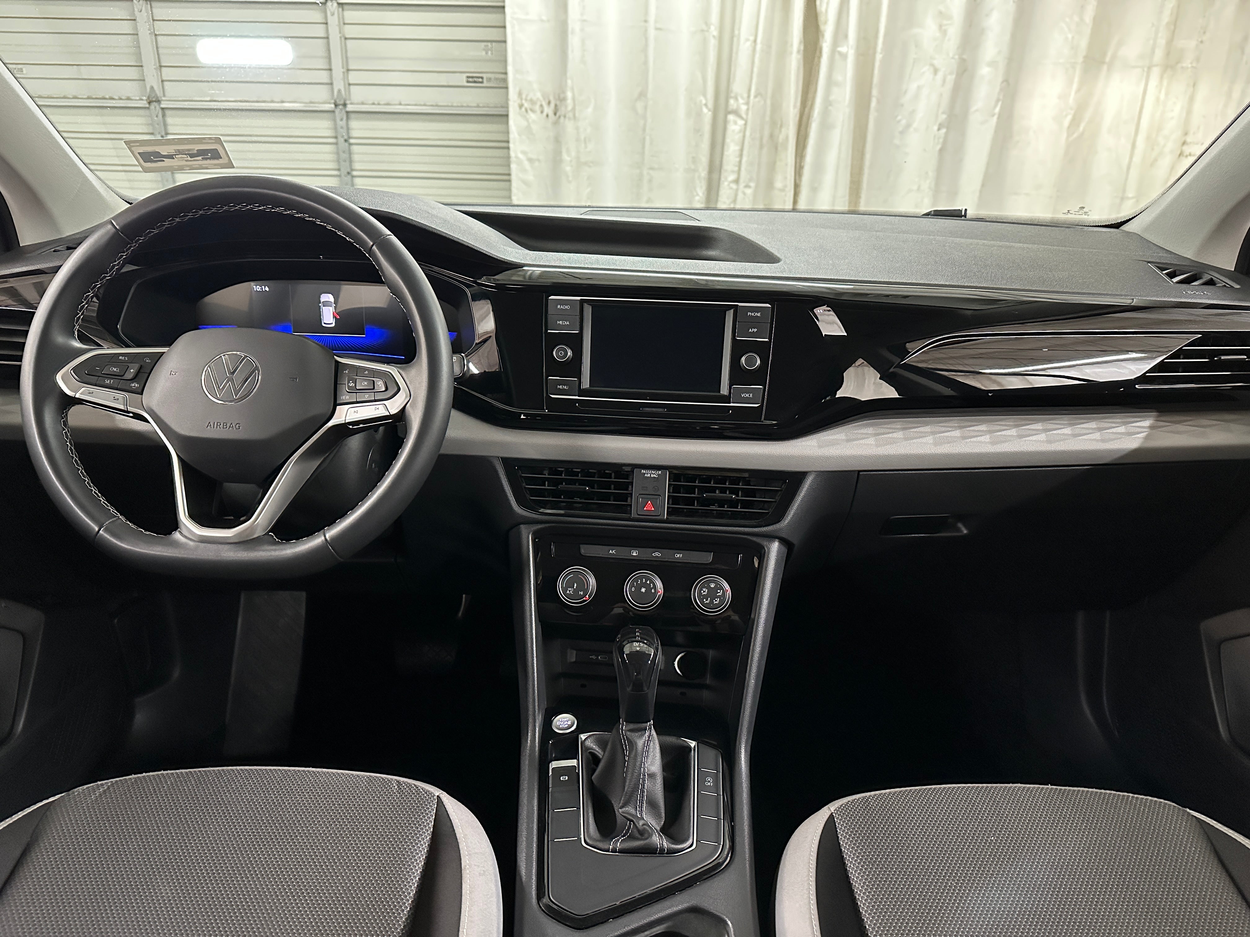 2023 Volkswagen Taos S 3