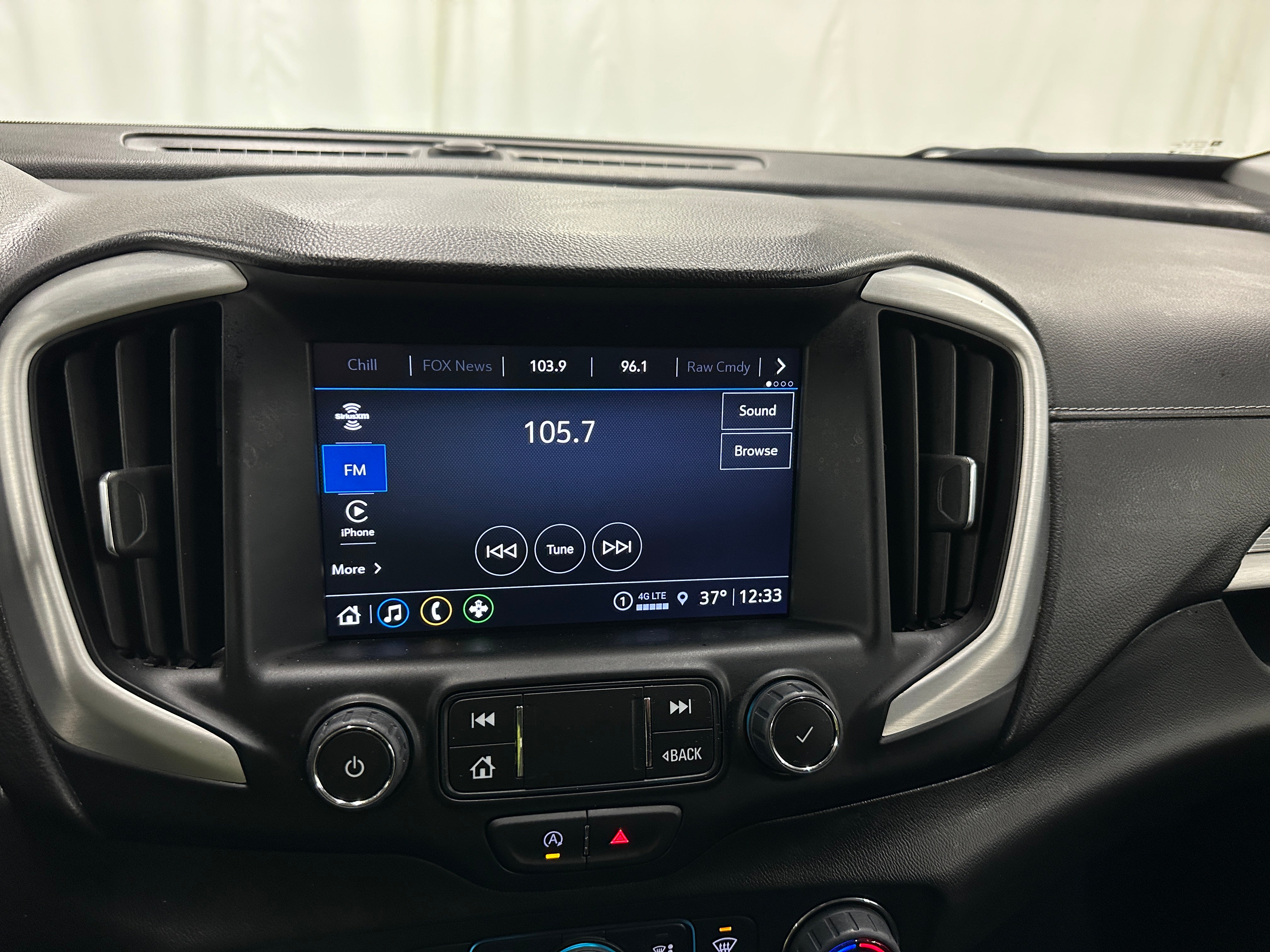 2024 GMC Terrain SLT 3