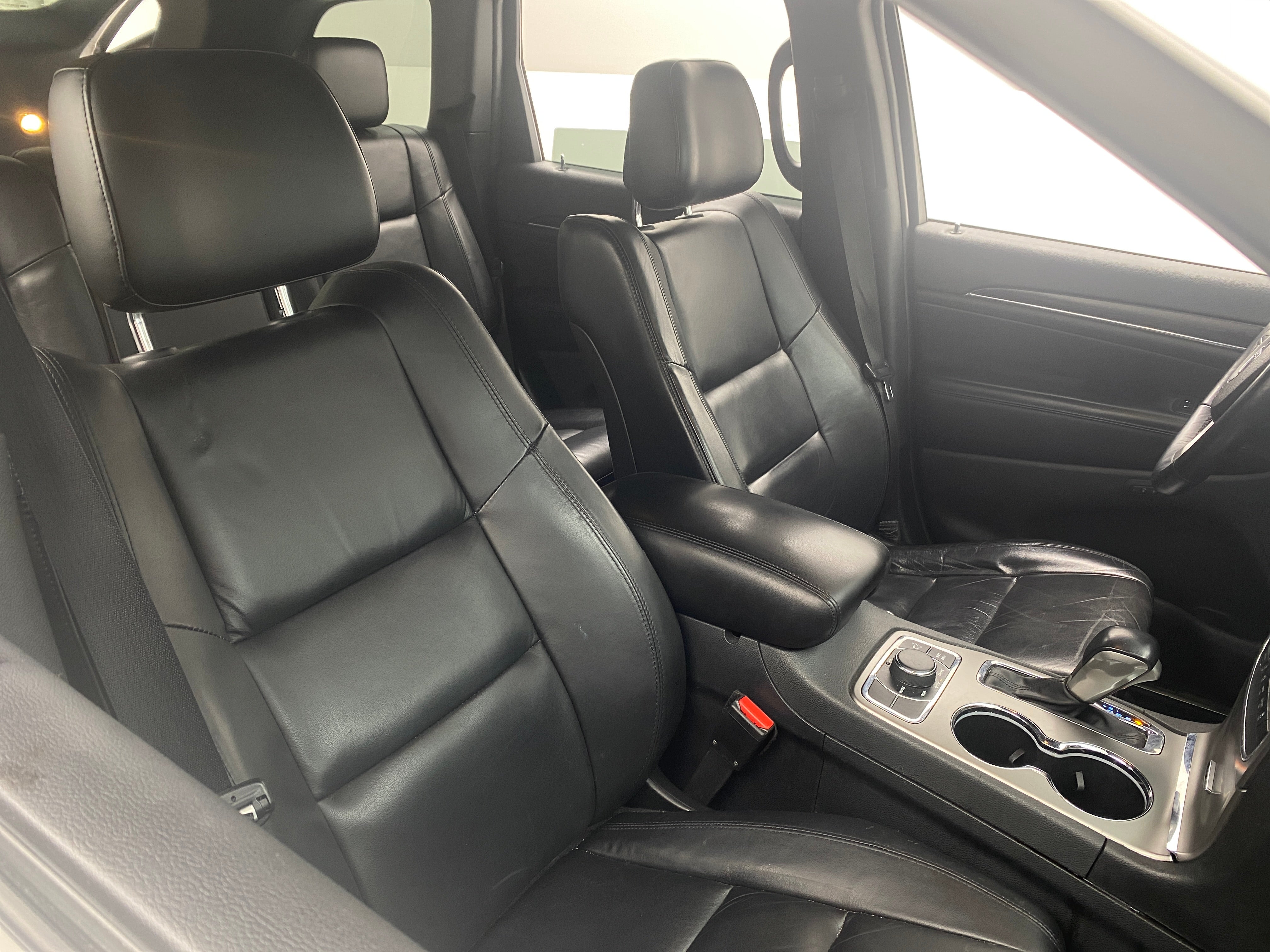 2018 Jeep Grand Cherokee Limited Edition 2