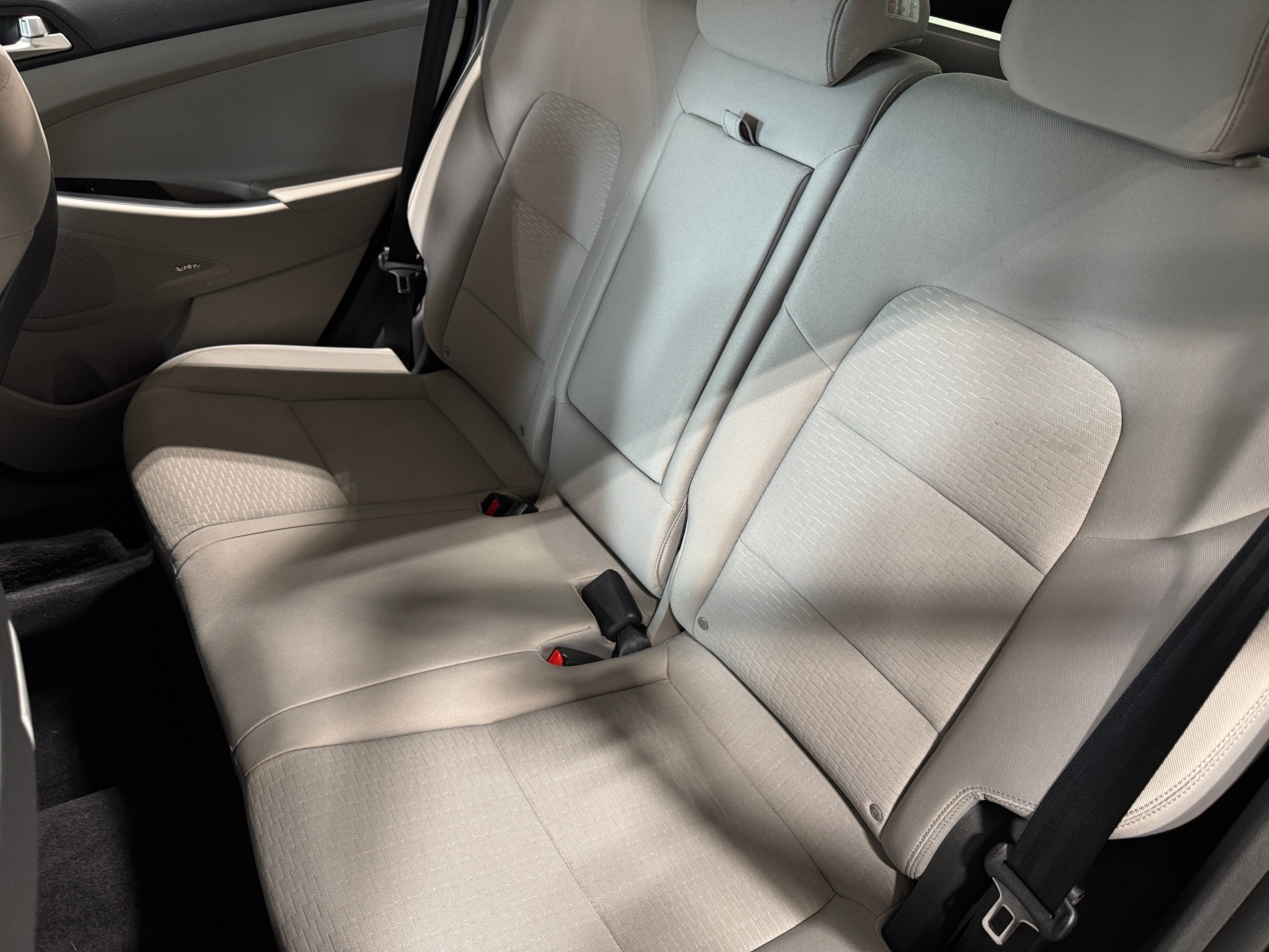 2020 Hyundai Tucson Sport 6