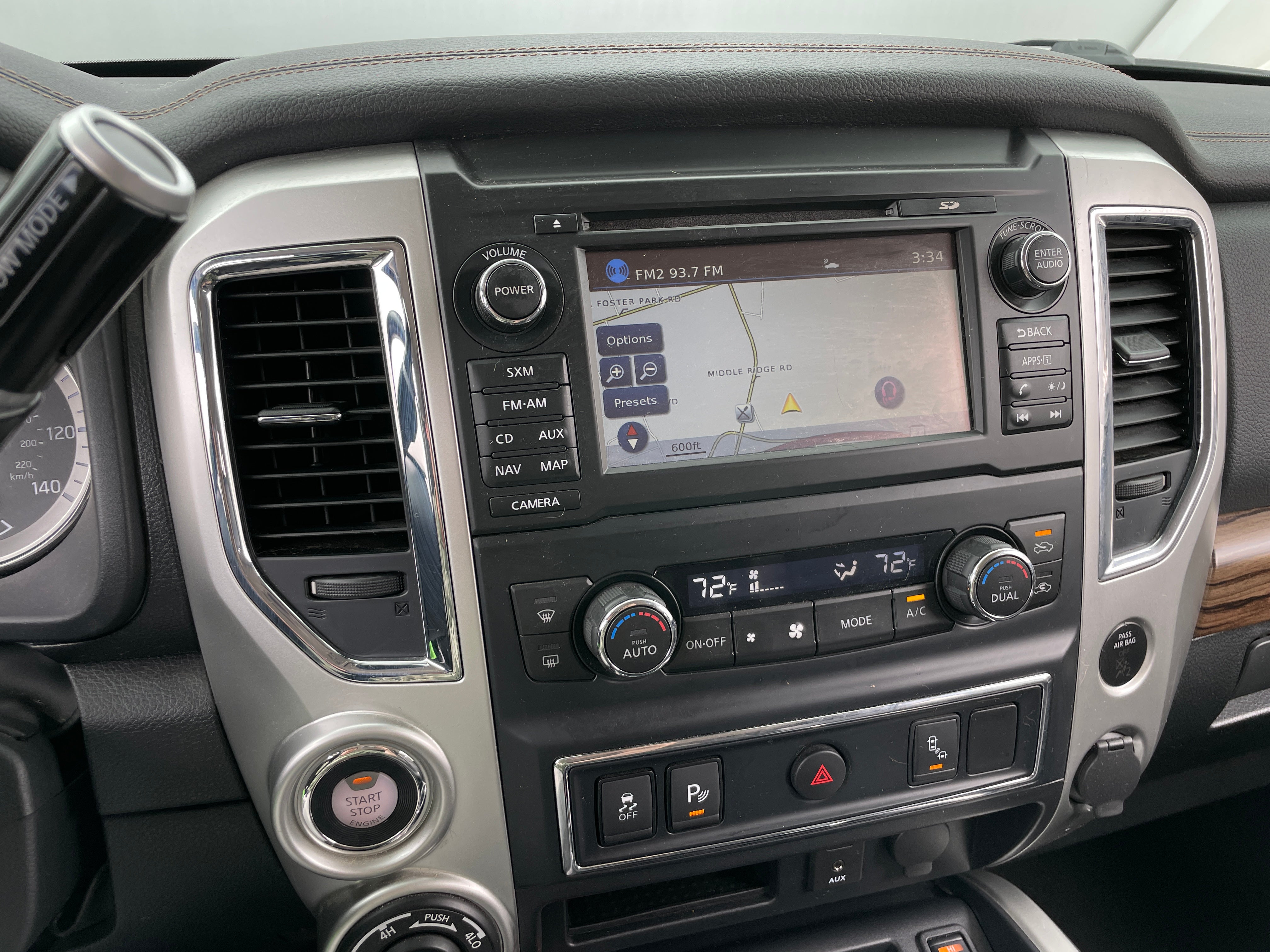 2018 Nissan Titan SL 3