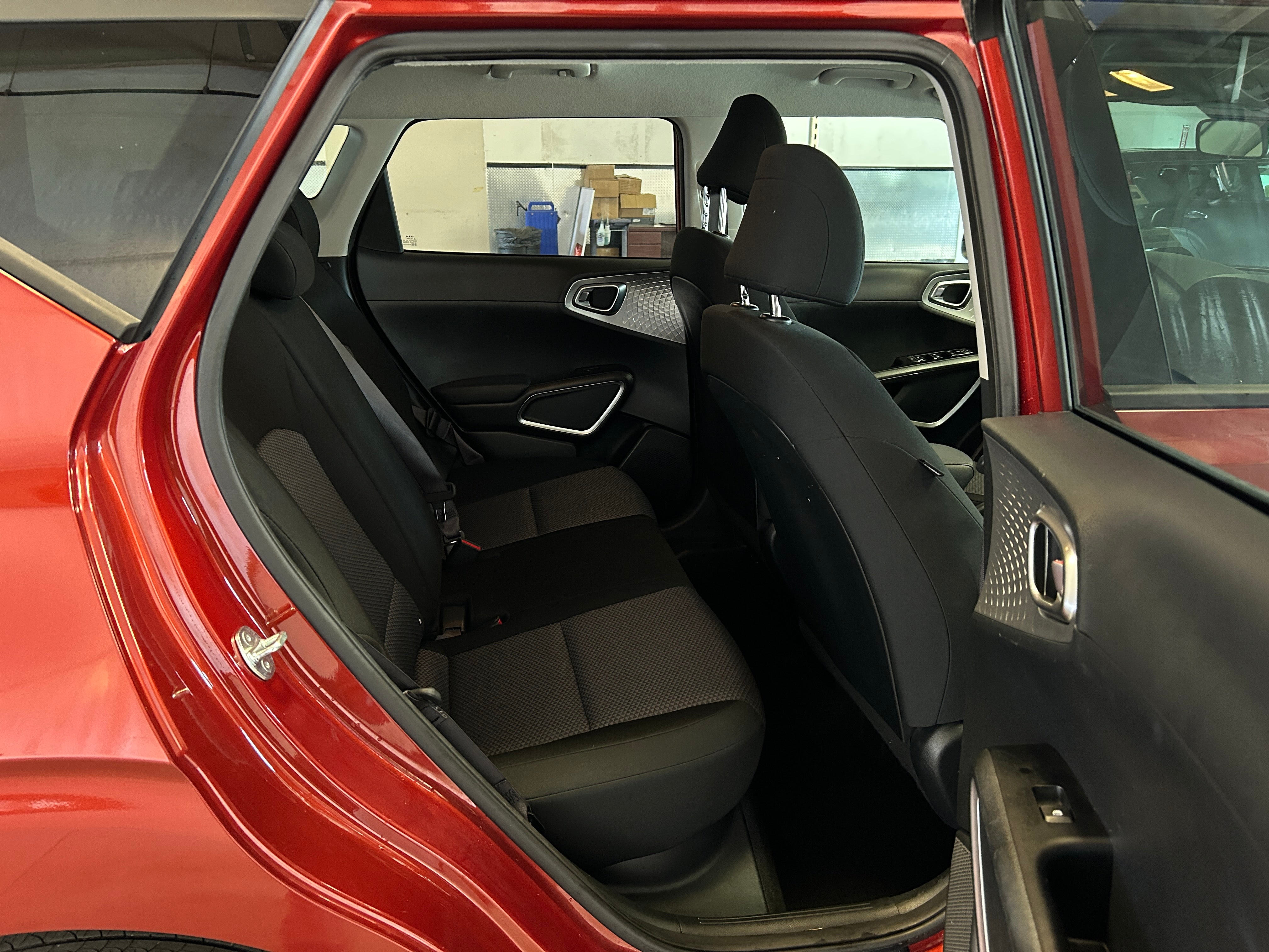 2024 Kia Soul LX 6