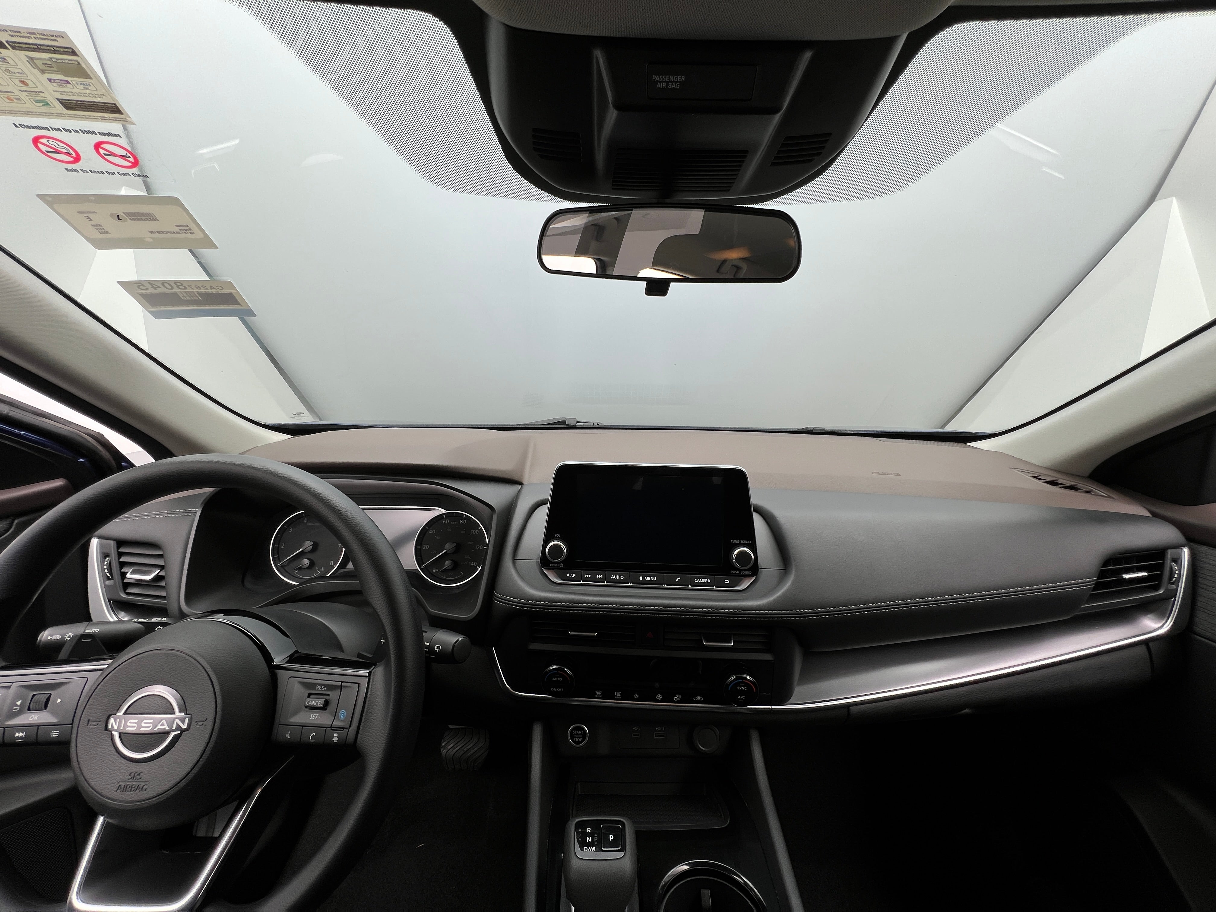 2023 Nissan Rogue SV 3