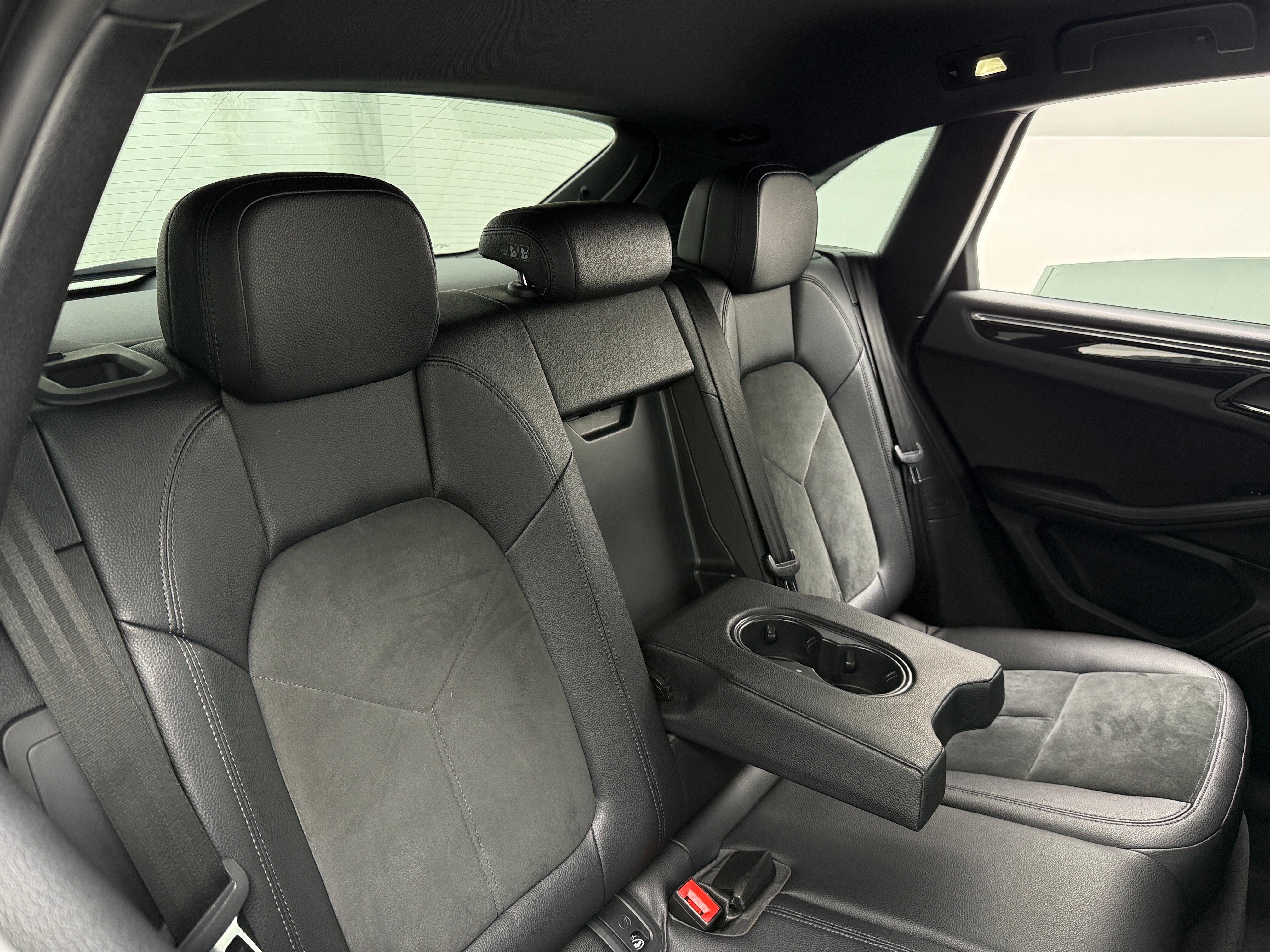 2018 Porsche Macan S 6