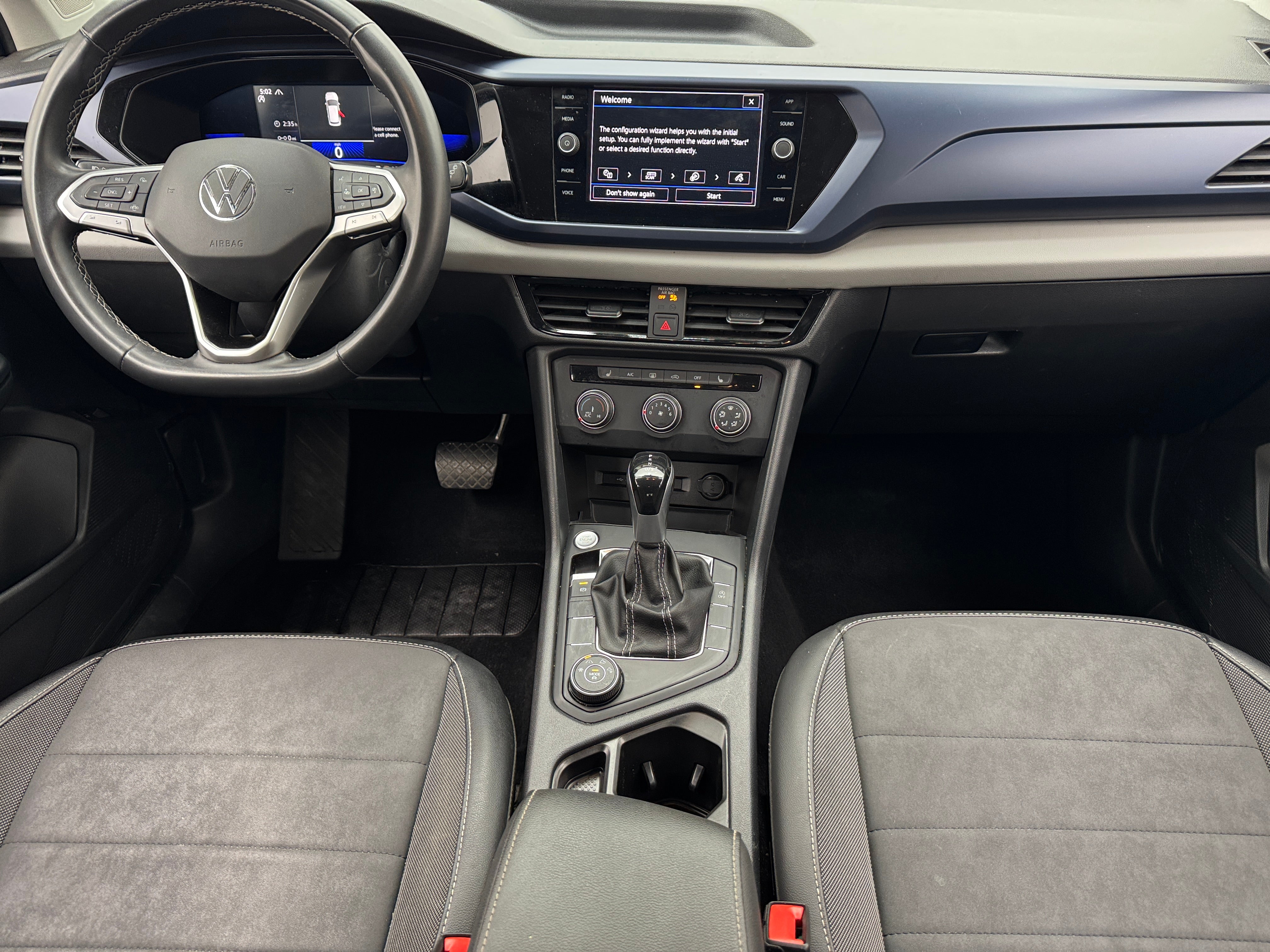 2022 Volkswagen Taos SE 3