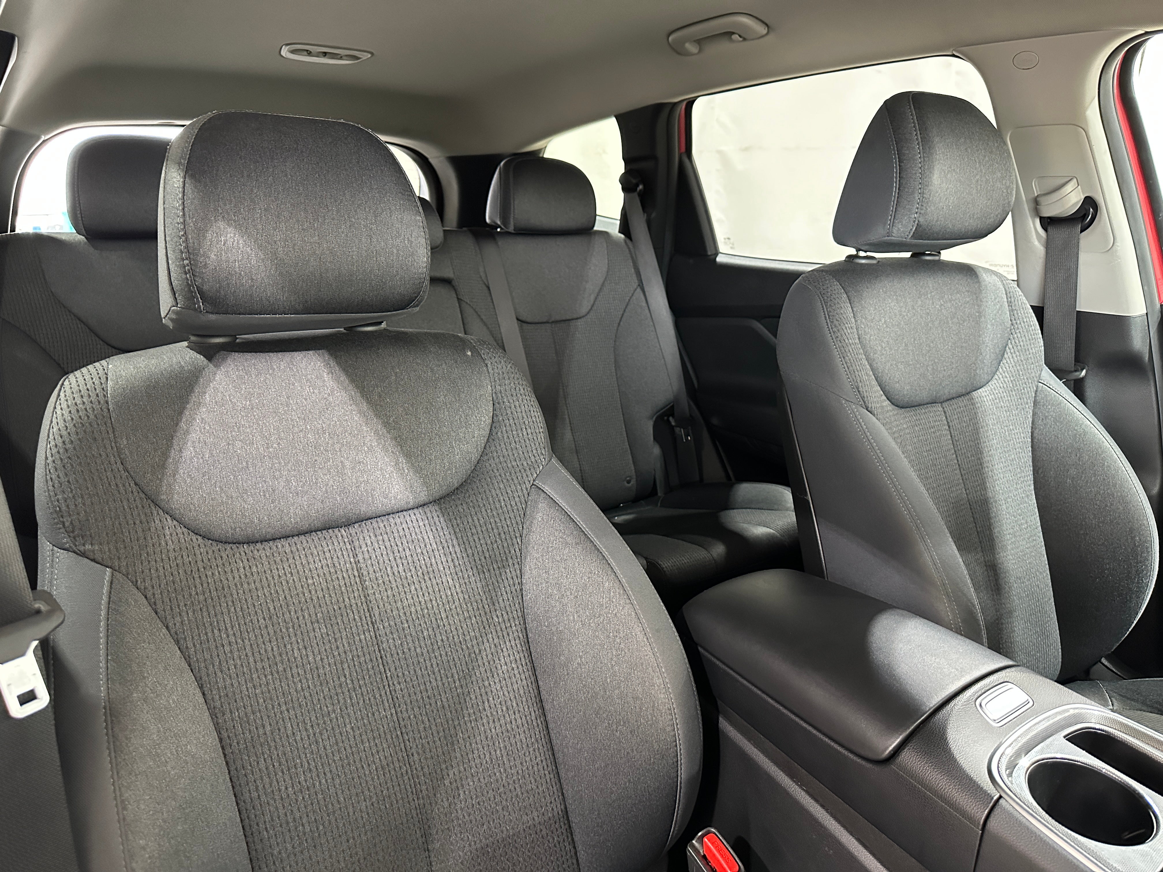2023 Hyundai Santa Fe SEL 2