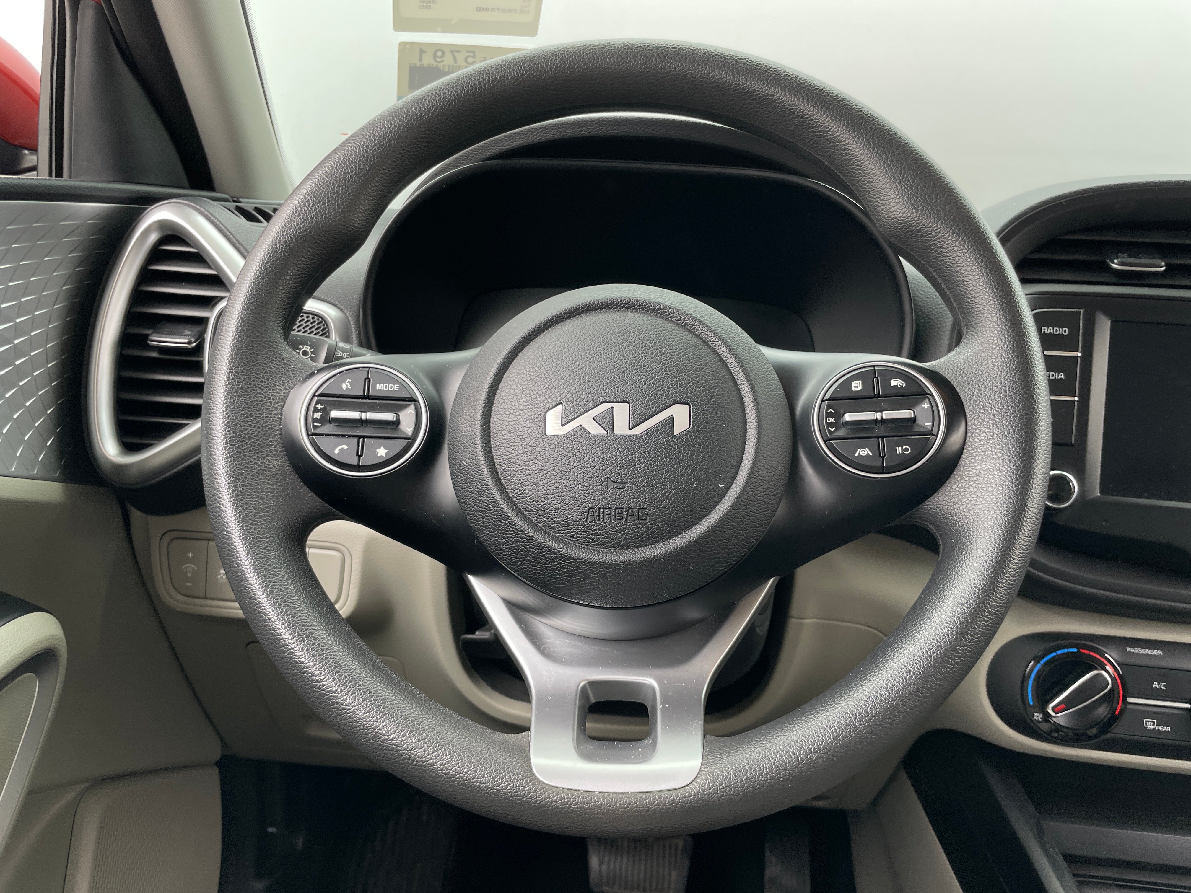 2023 Kia Soul LX 5