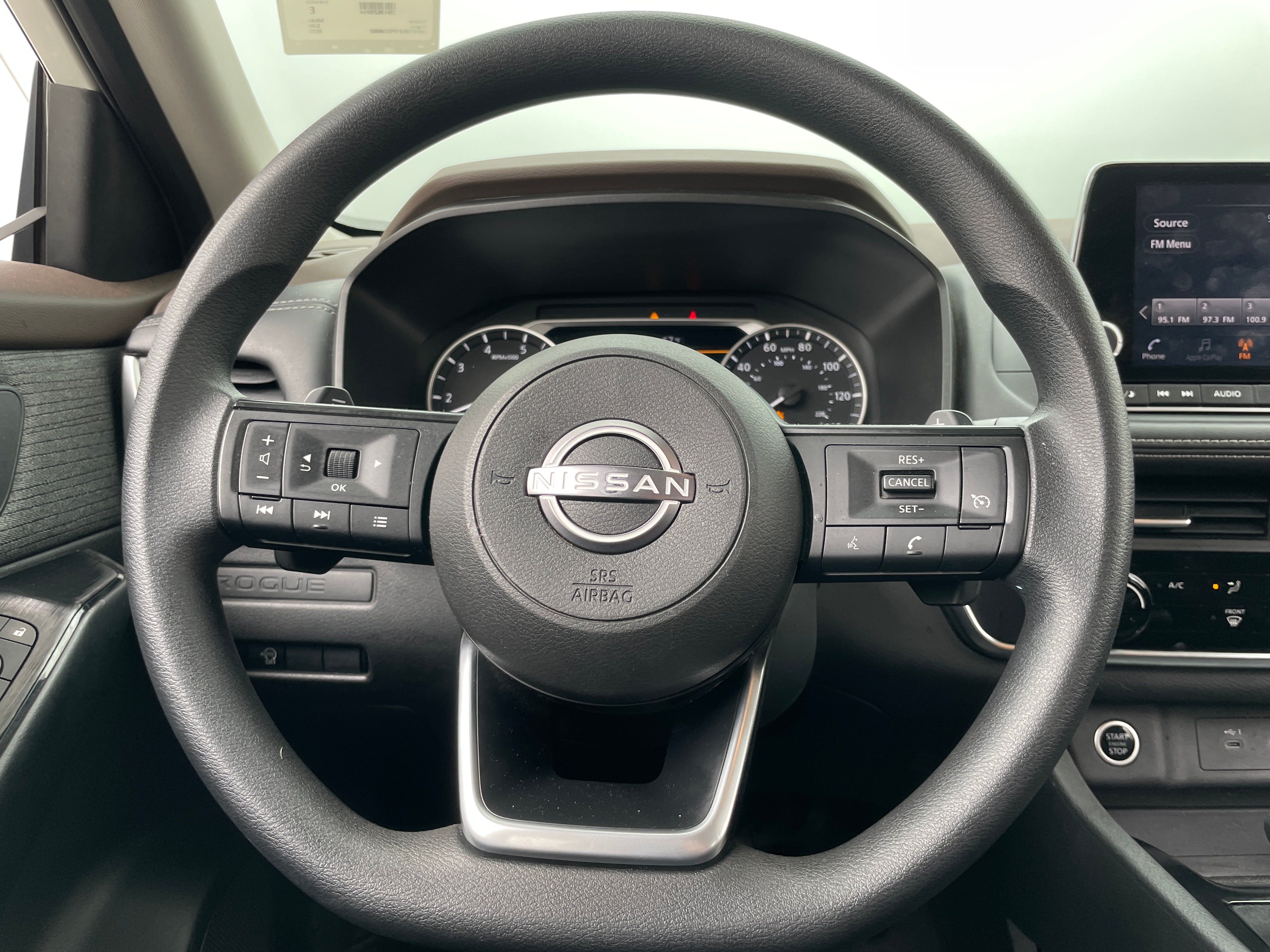 2023 Nissan Rogue S 5