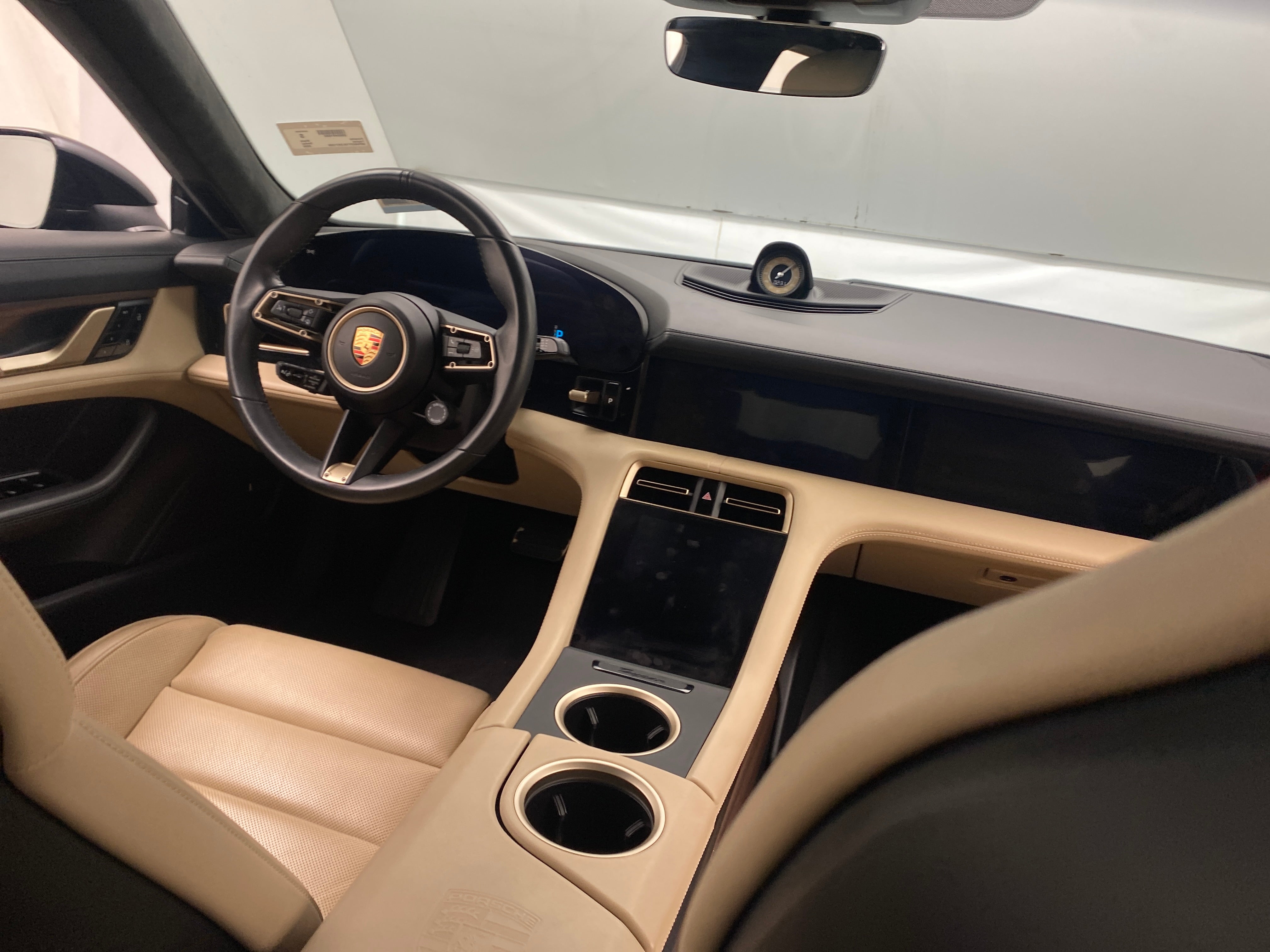 2020 Porsche Taycan Turbo 3