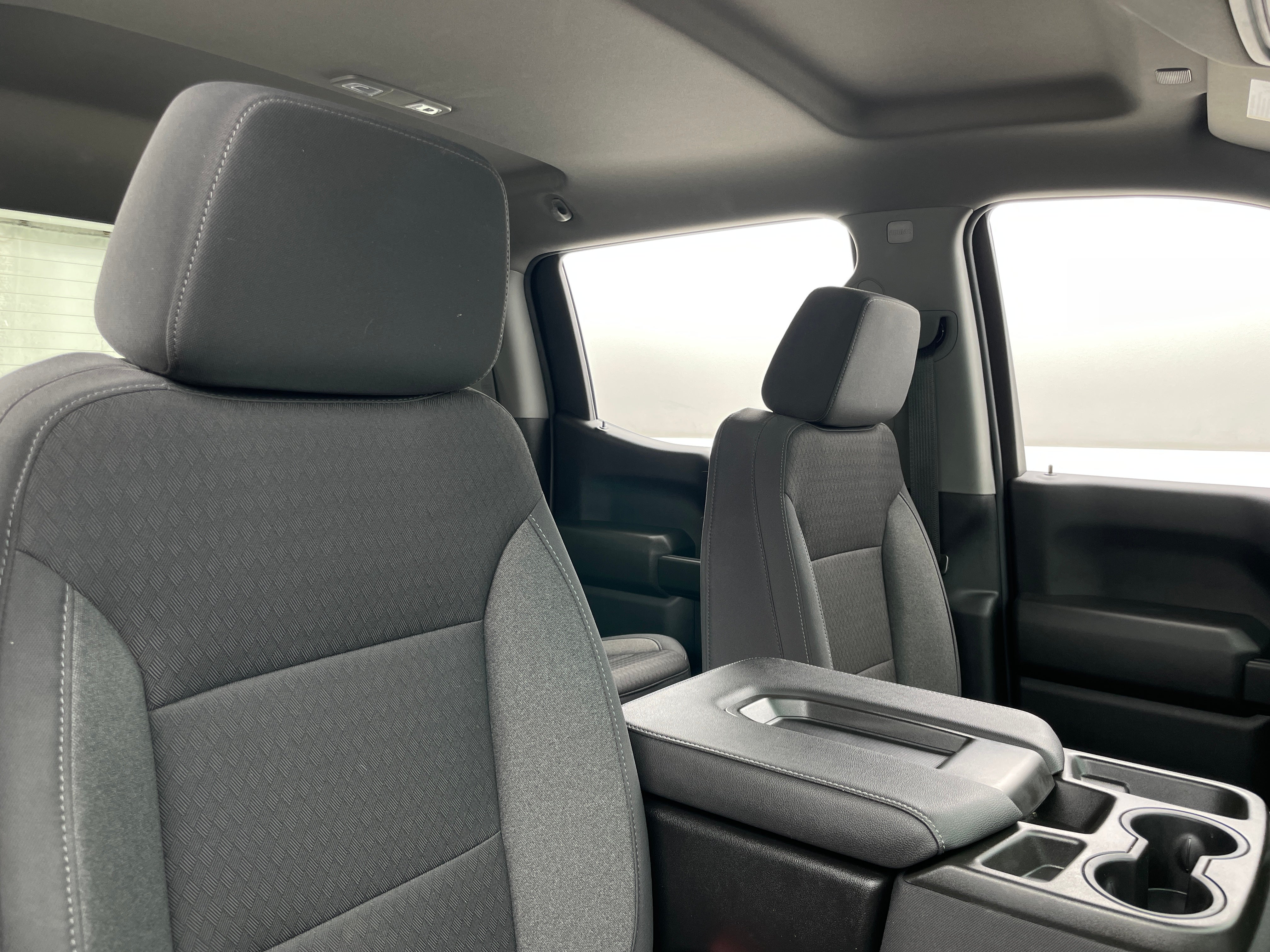 2022 Chevrolet Silverado 1500 Limited Custom Trail Boss 2