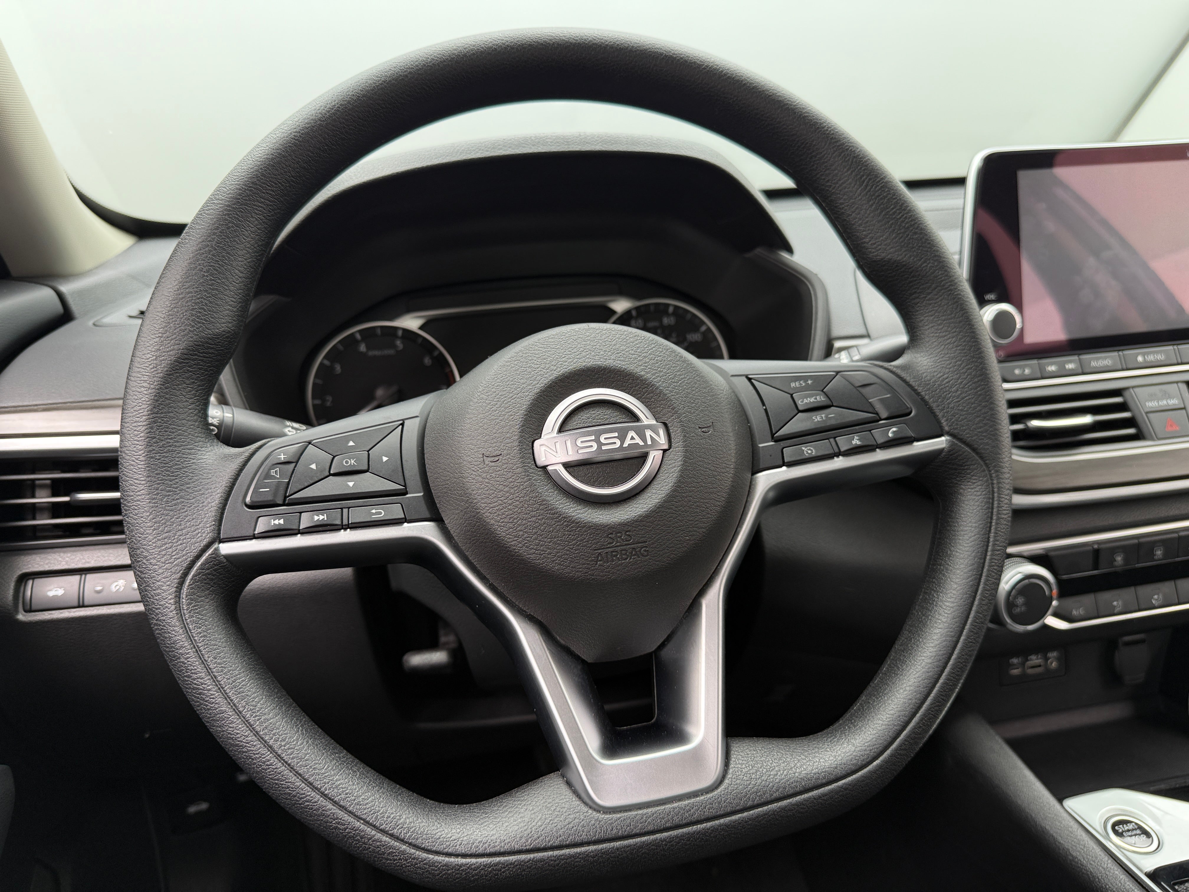 2024 Nissan Altima SV 5