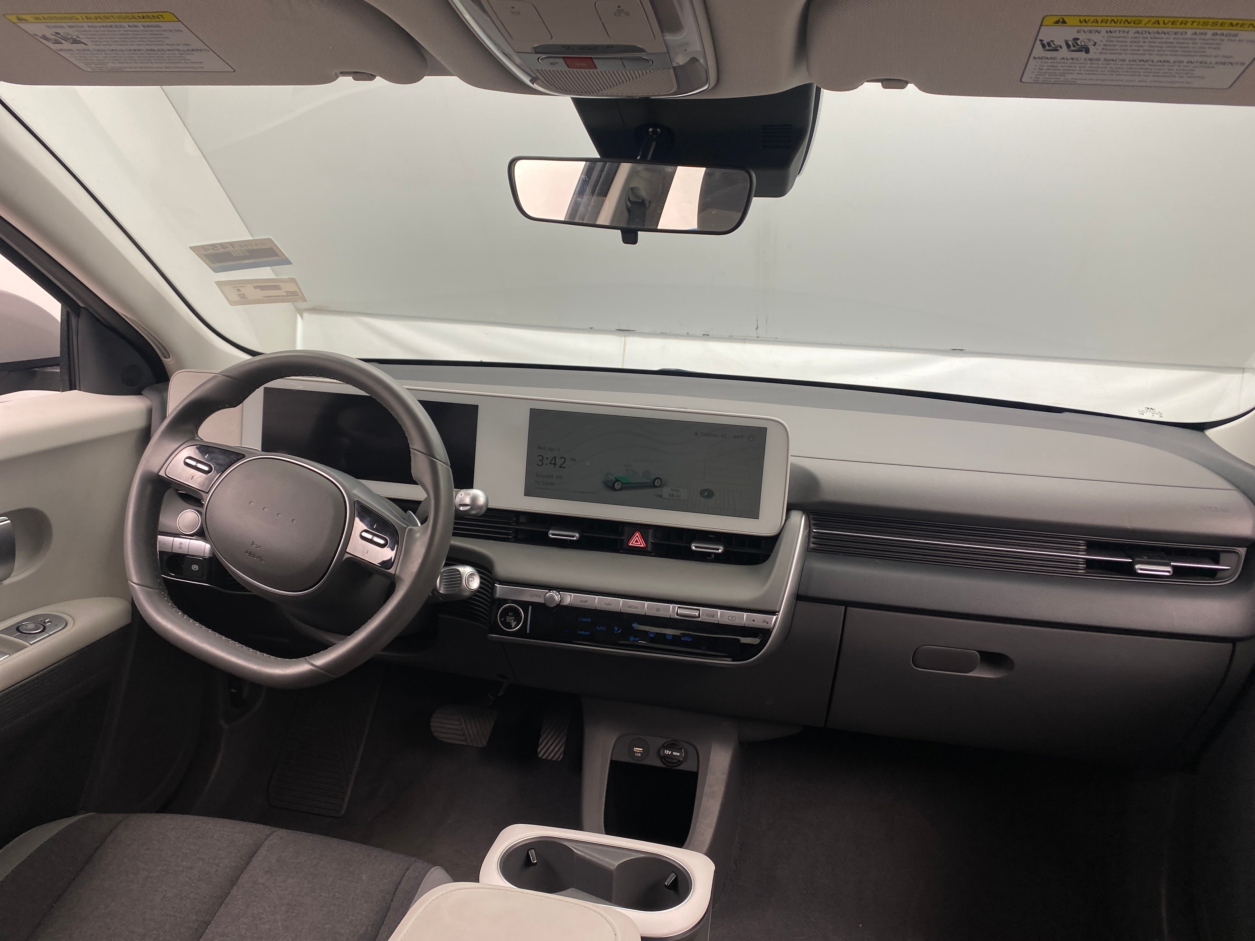 2022 Hyundai Ioniq 5 SE 3