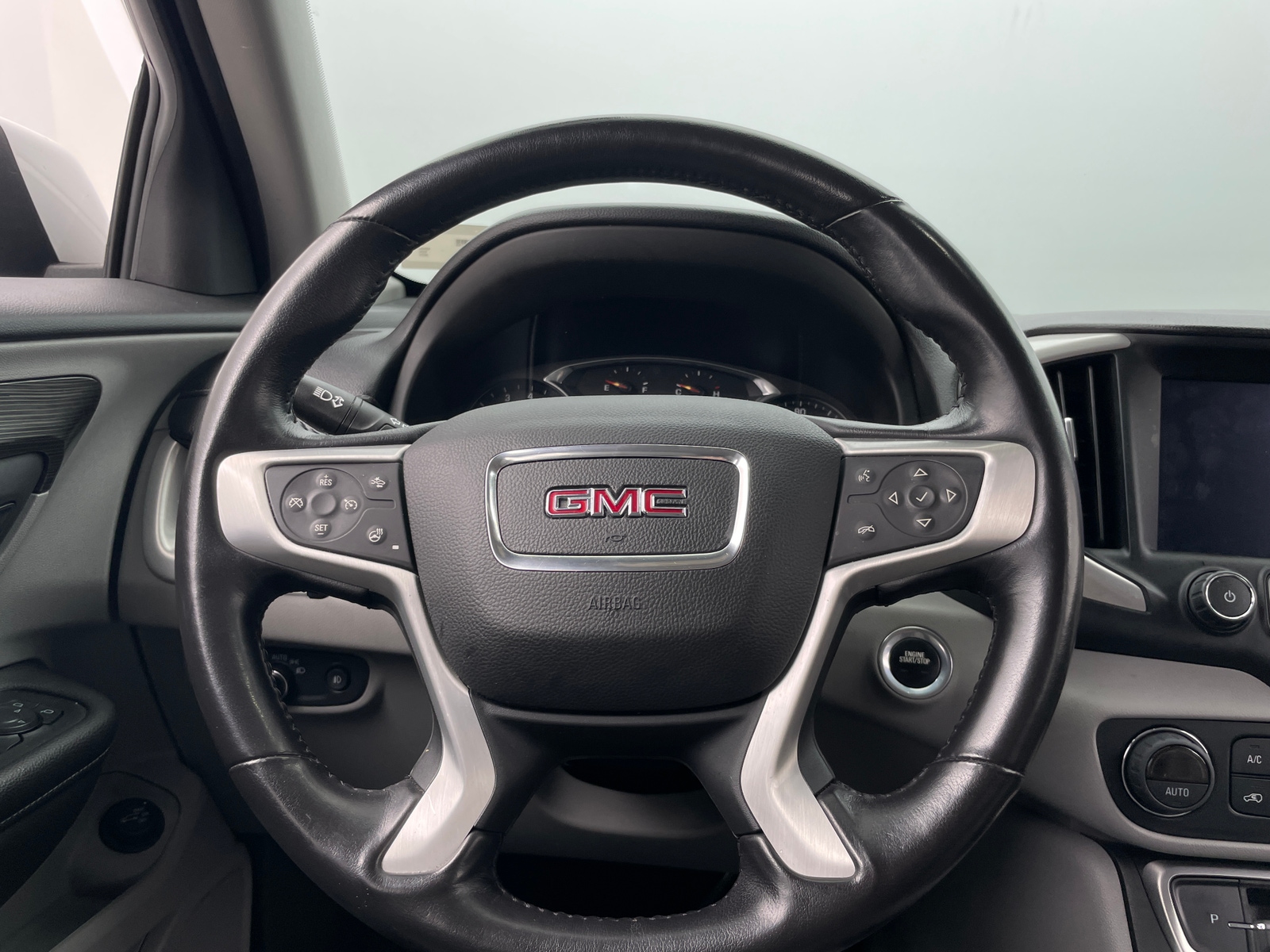 Thumbnail: 2022 GMC Terrain - 4