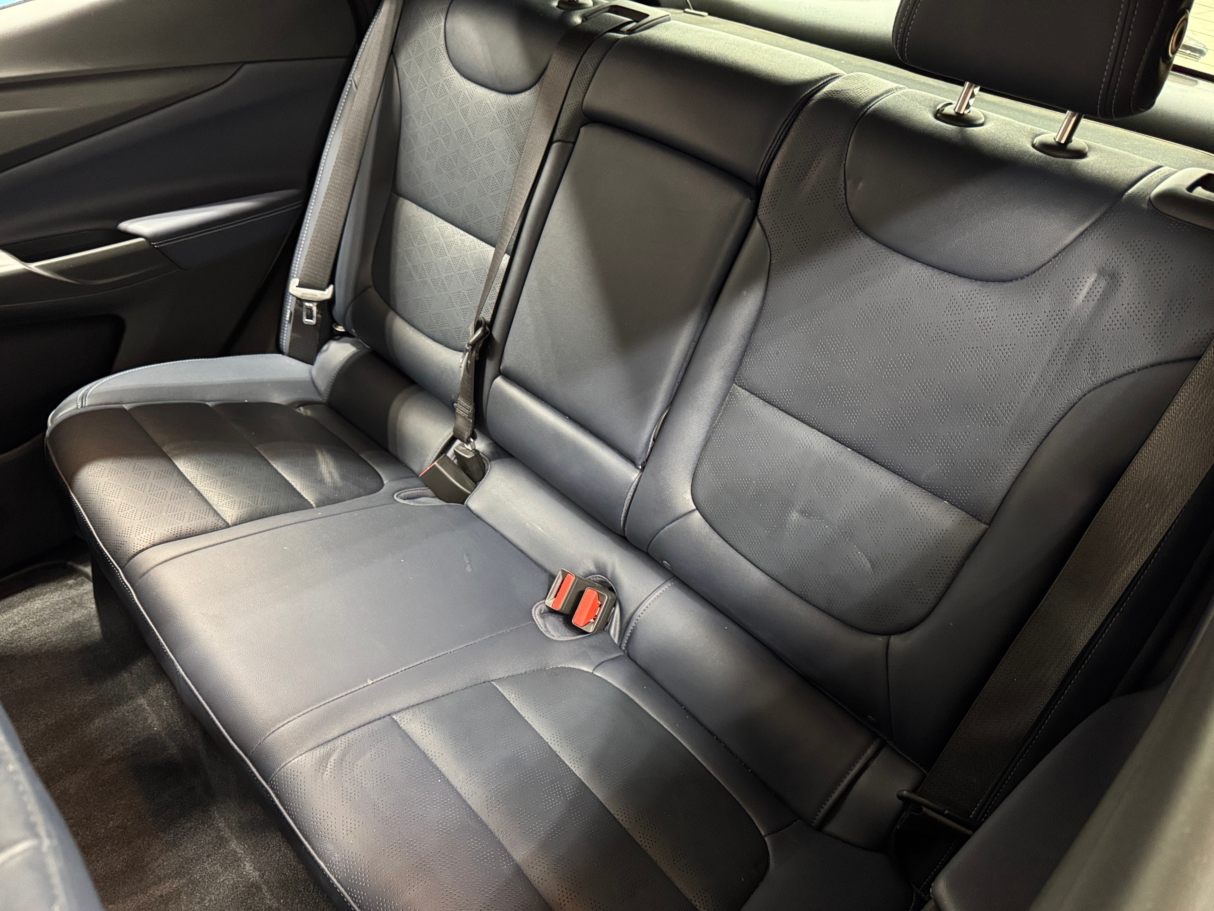 2023 Chevrolet Bolt EUV Premier 5