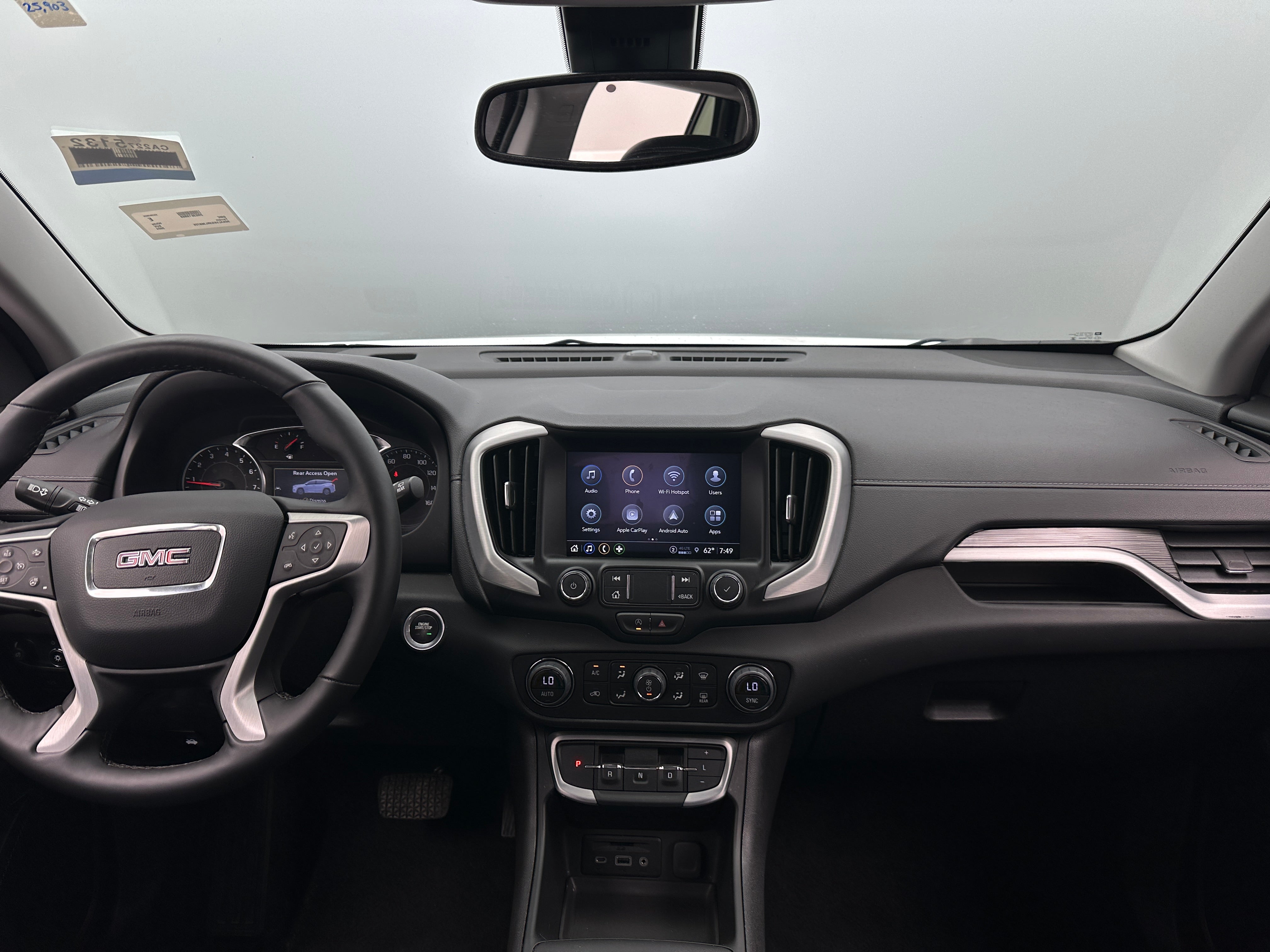 2024 GMC Terrain SLT 2