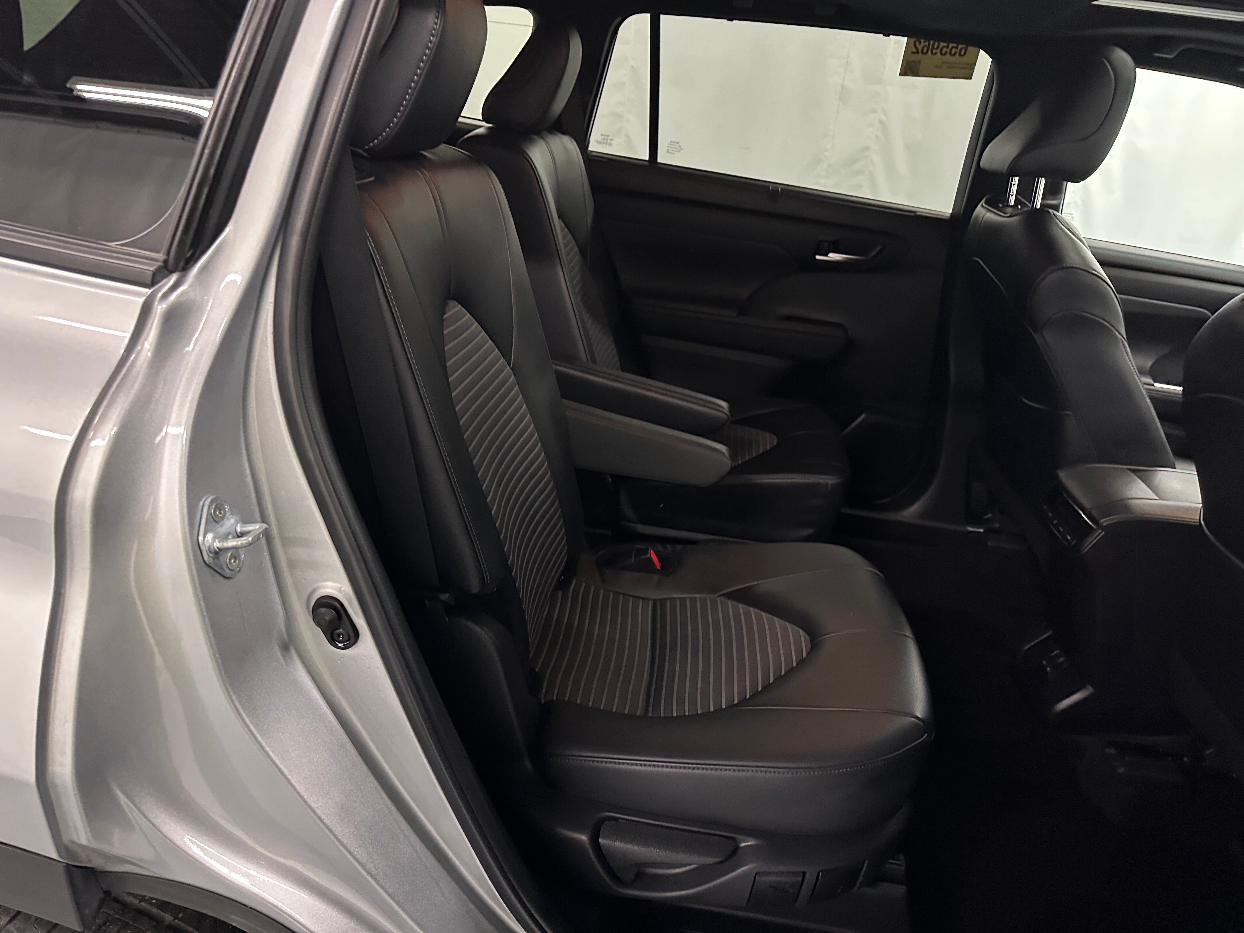 2024 Toyota Highlander XSE 5