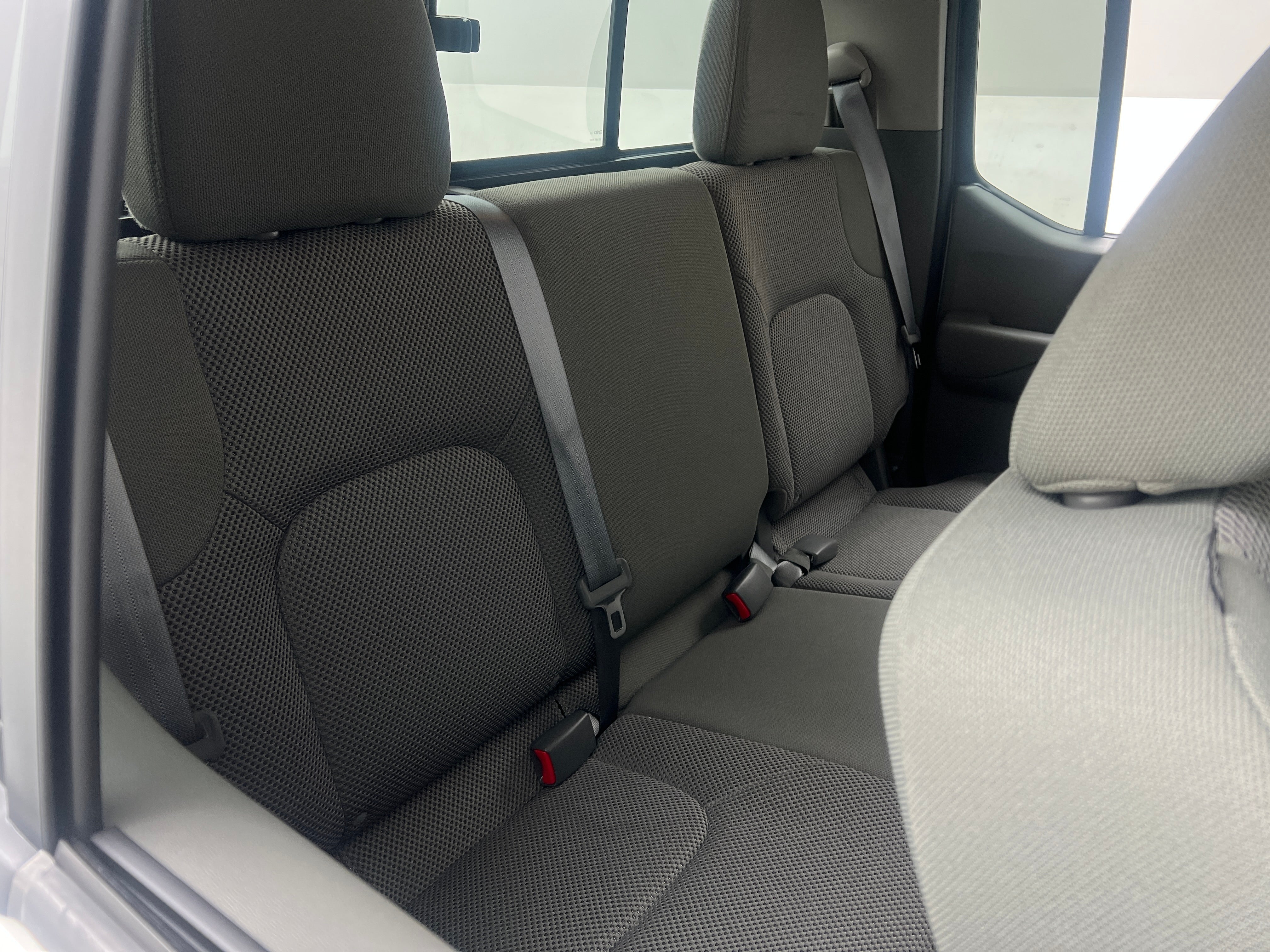 2019 Nissan Frontier SV 6