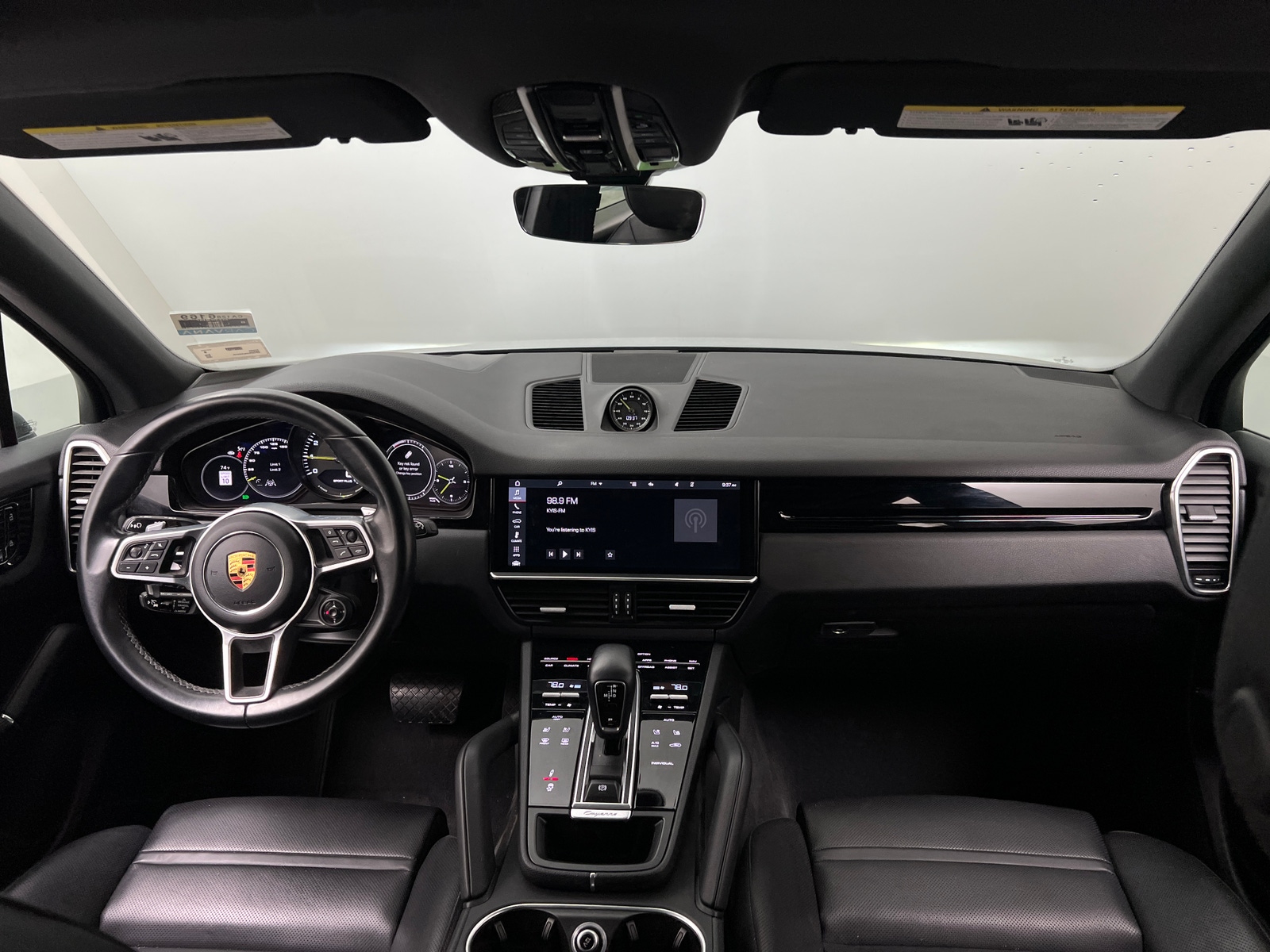 Thumbnail: 2020 Porsche Cayenne - 3