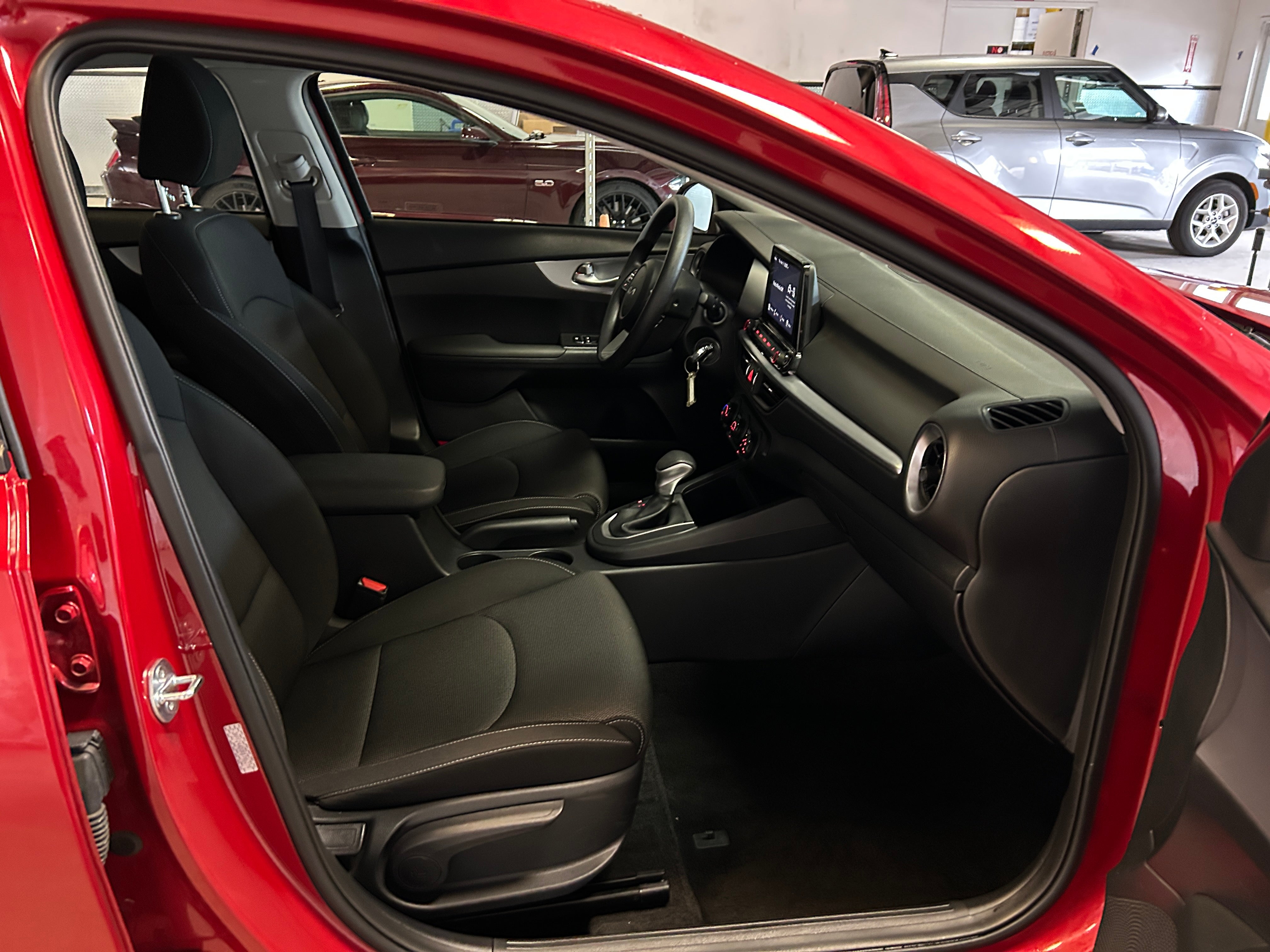 2024 Kia Forte LXS 2