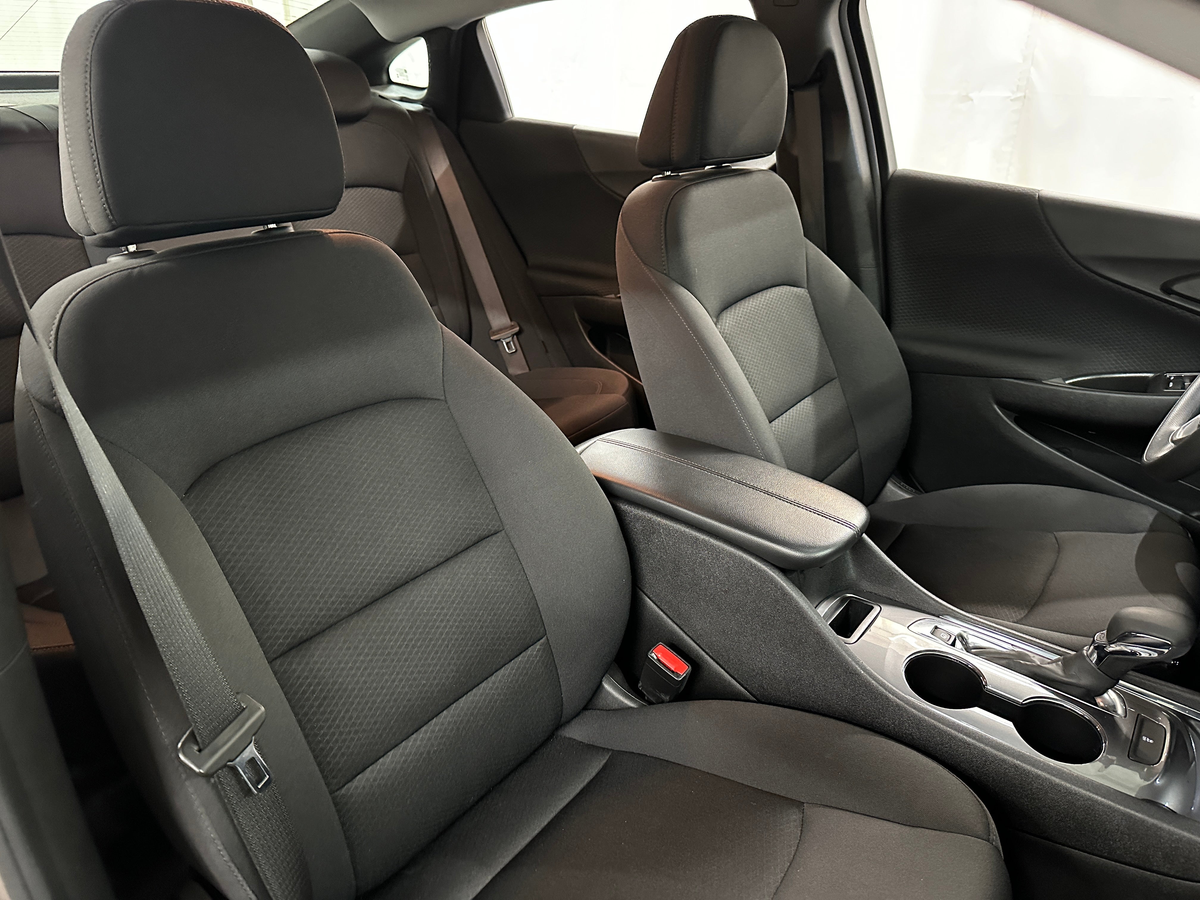 2023 Chevrolet Malibu LT 2