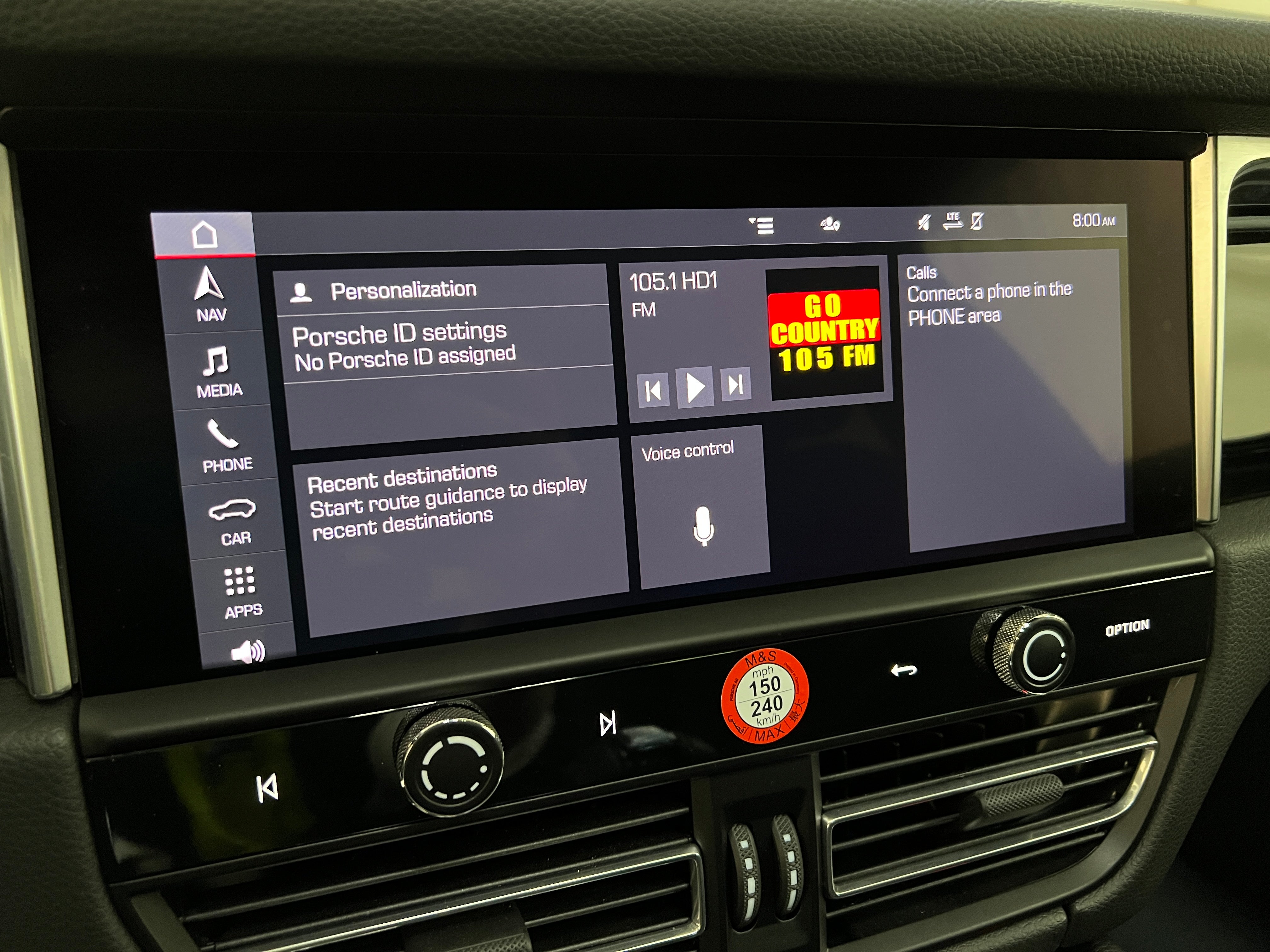2024 Porsche Macan T 4