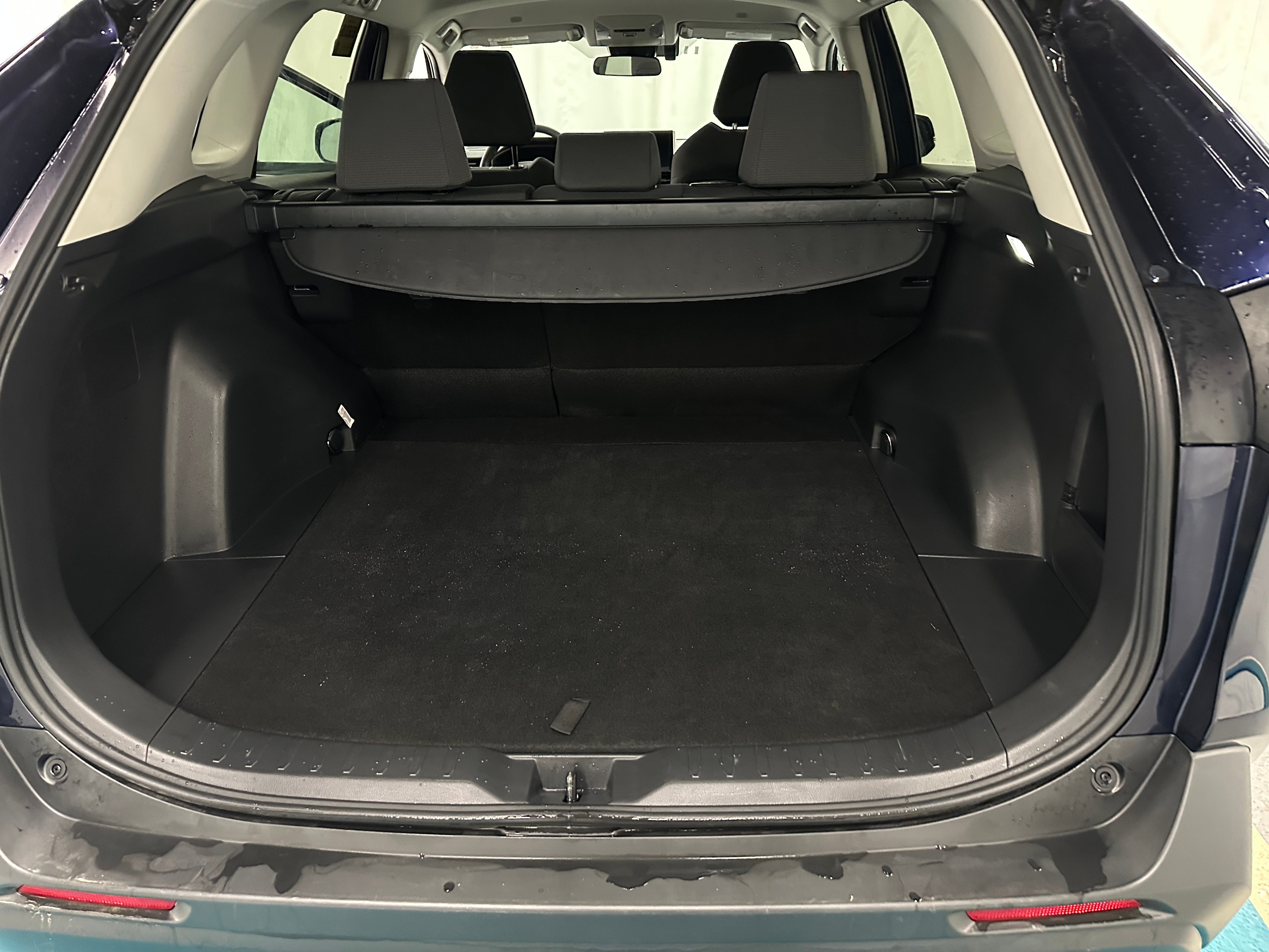 2024 Toyota RAV4 XLE 7