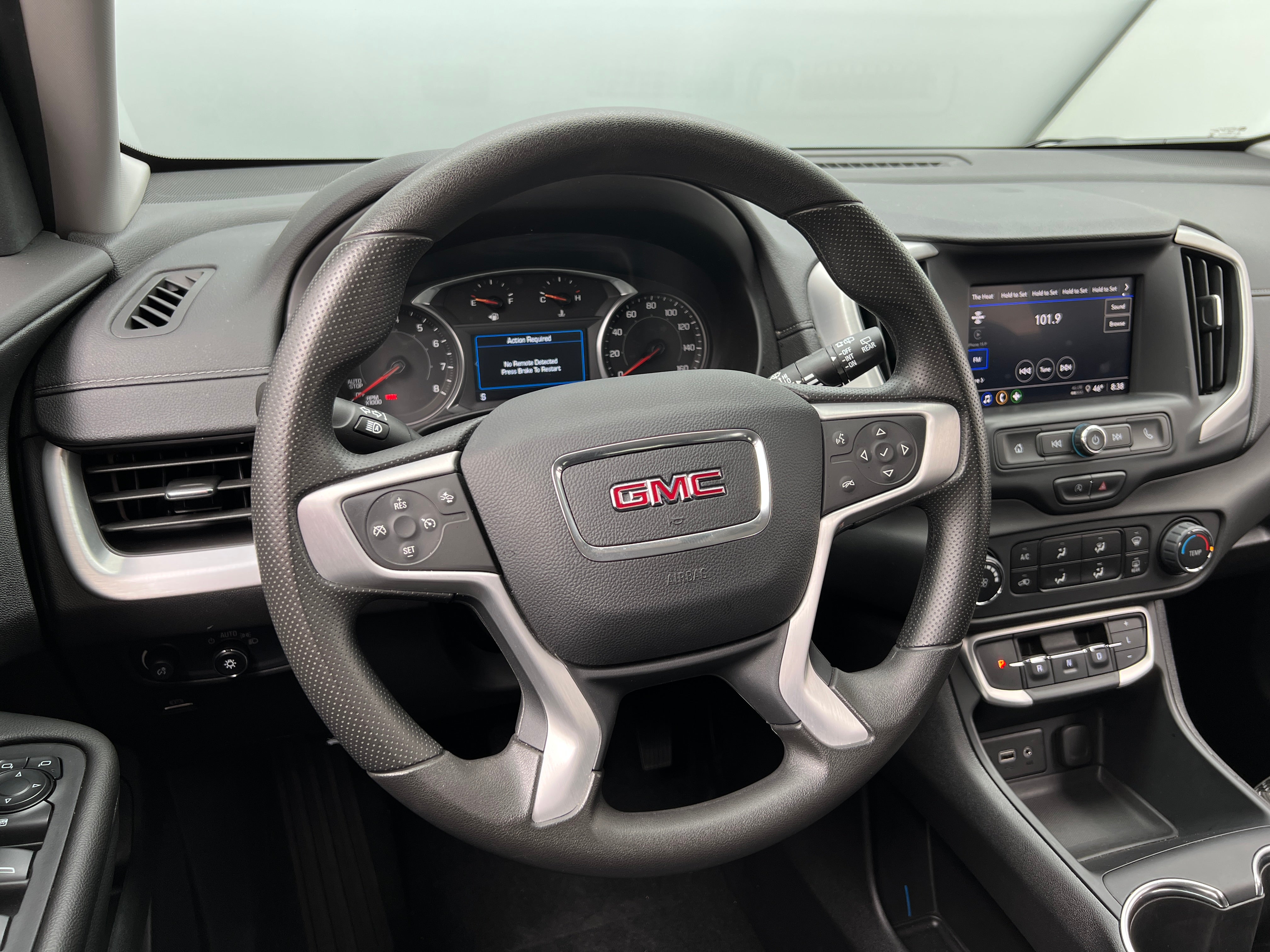 2024 GMC Terrain SLE 5