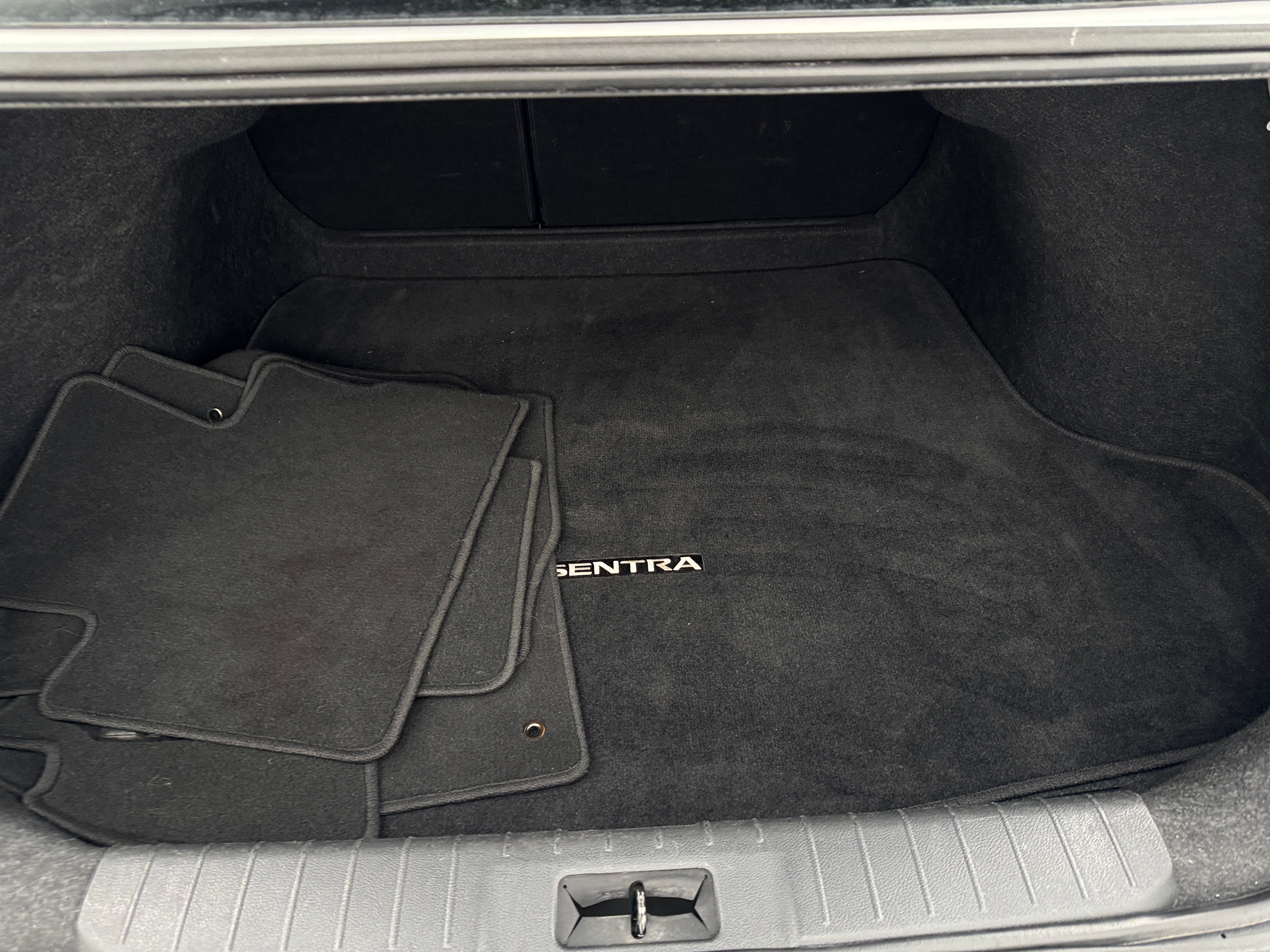 2024 Nissan Sentra SV 7