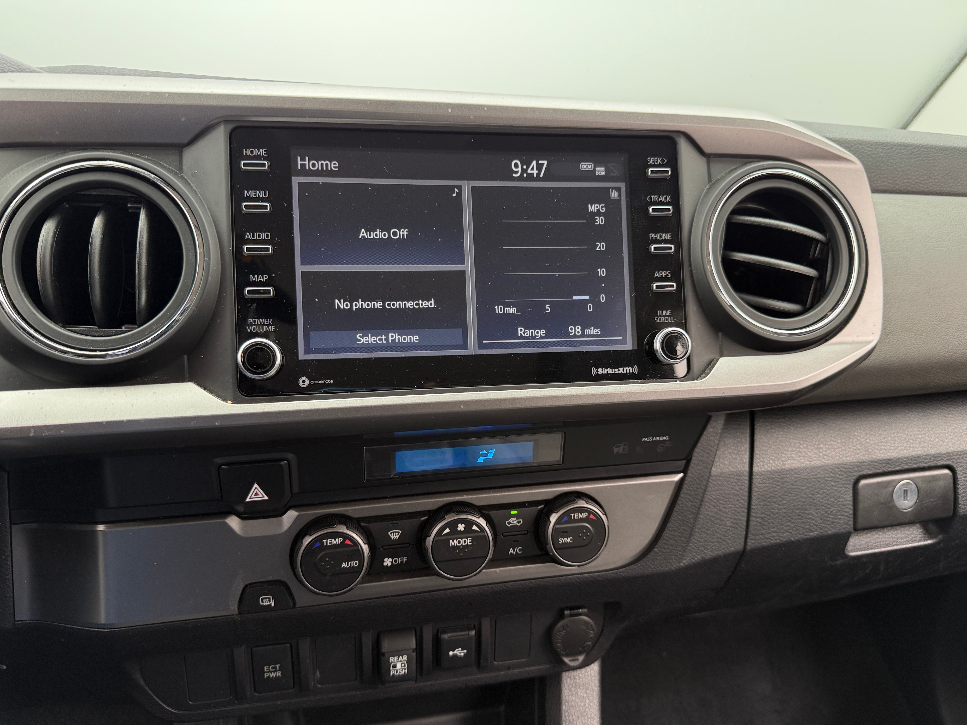 2022 Toyota Tacoma SR5 4