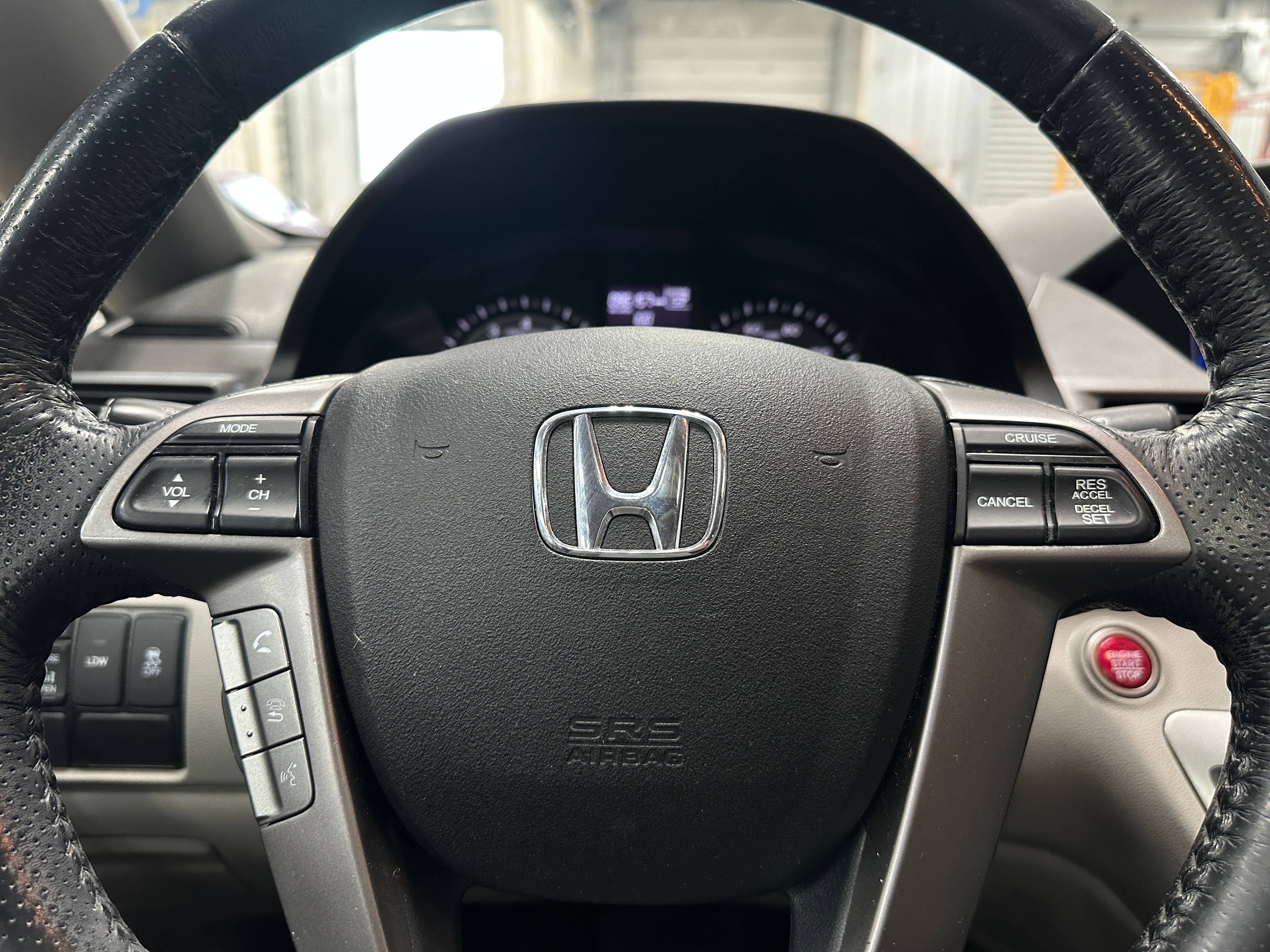 2017 Honda Odyssey EX-L 4