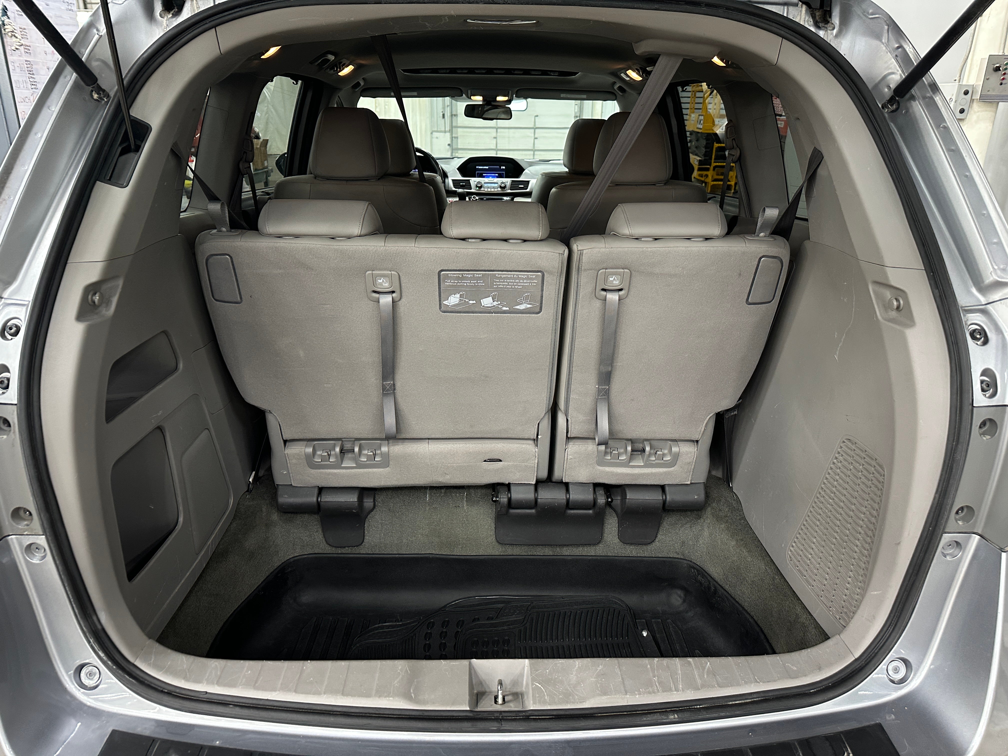 2017 Honda Odyssey EX-L 6