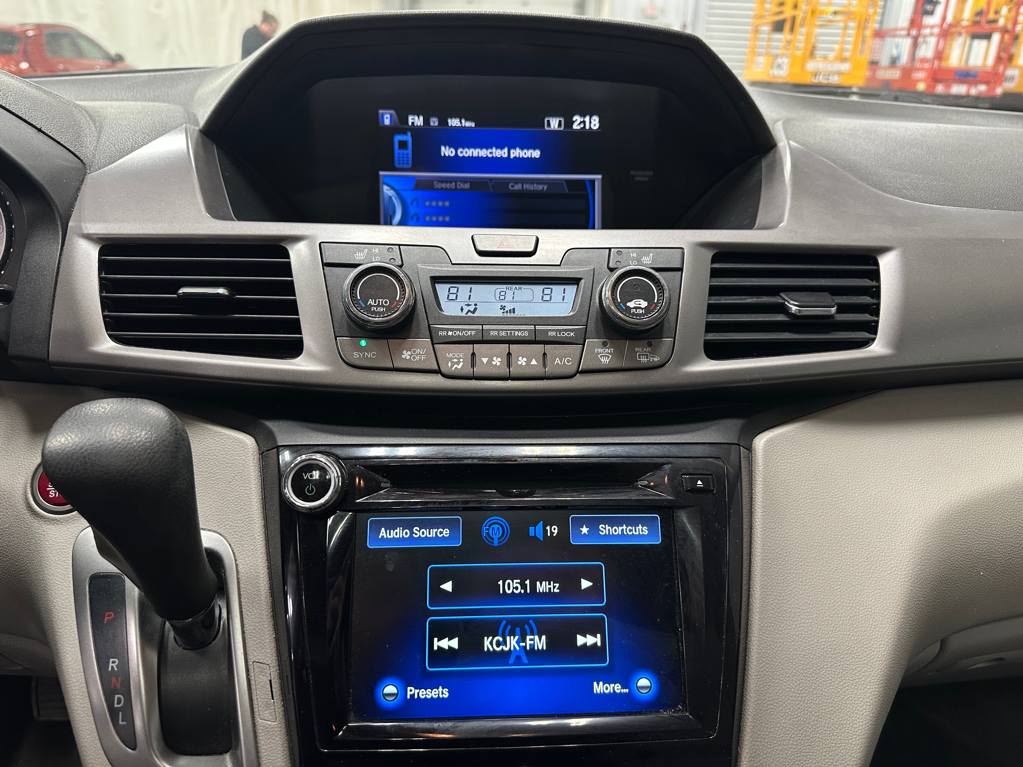 2017 Honda Odyssey EX-L 3