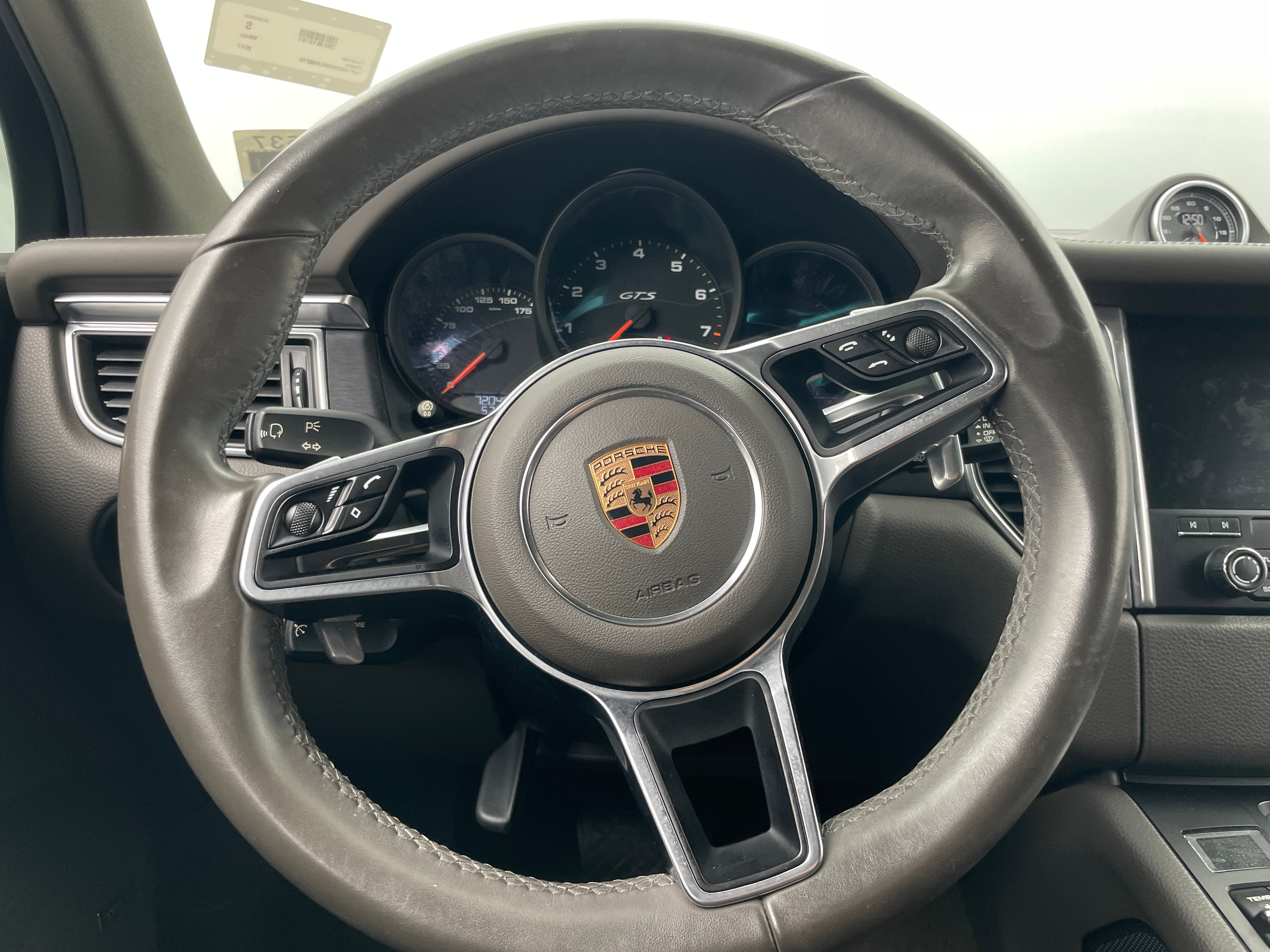 2017 Porsche Macan GTS 4