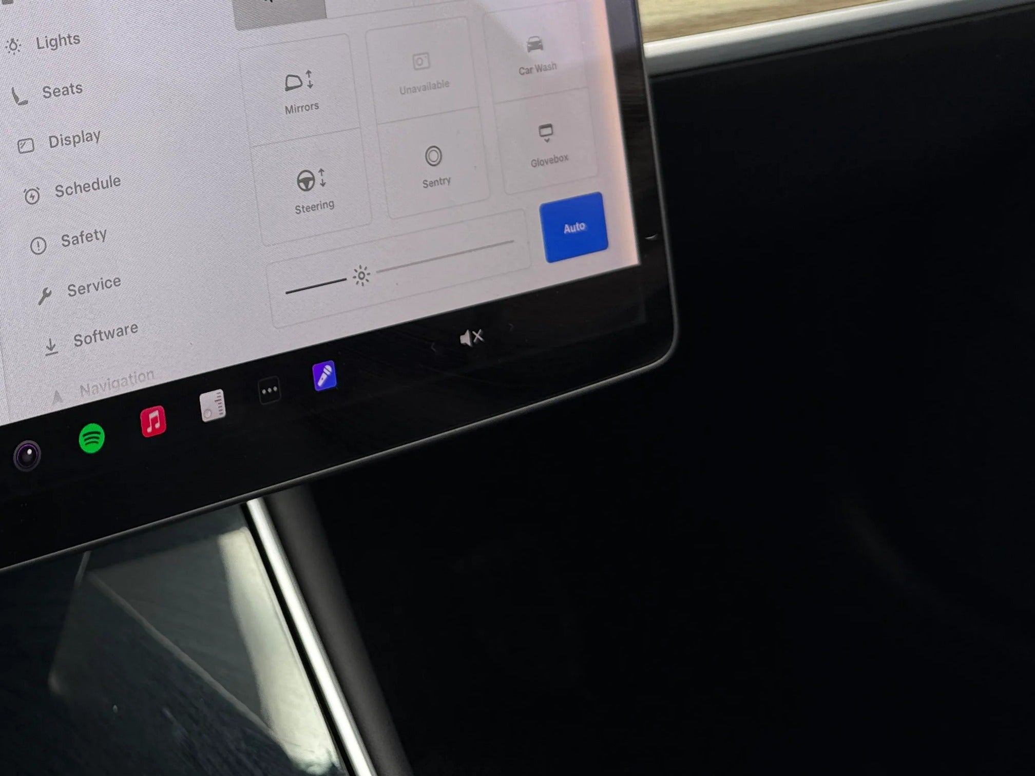 2019 Tesla Model 3 Standard Range 4