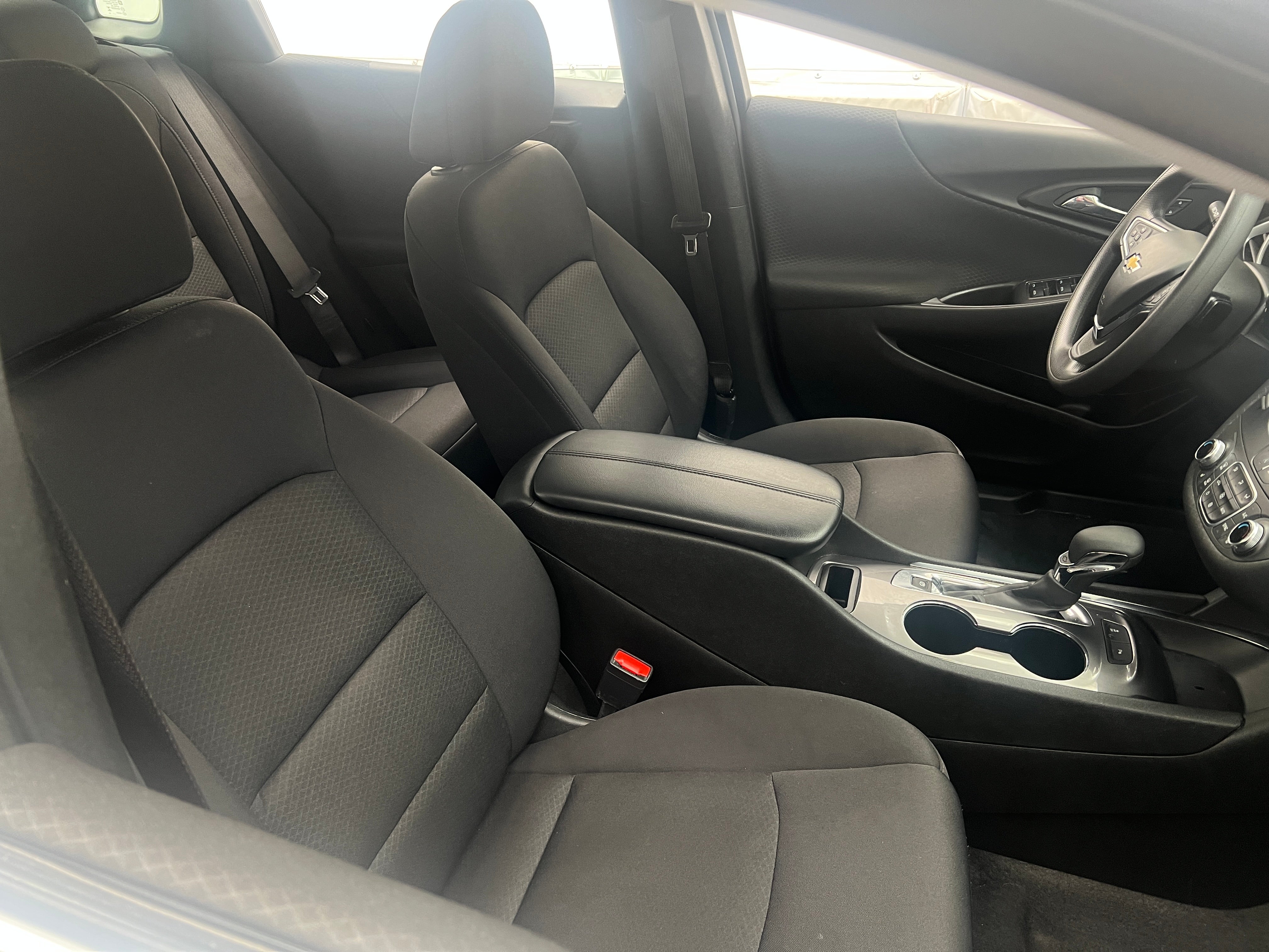 2023 Chevrolet Malibu LT 2