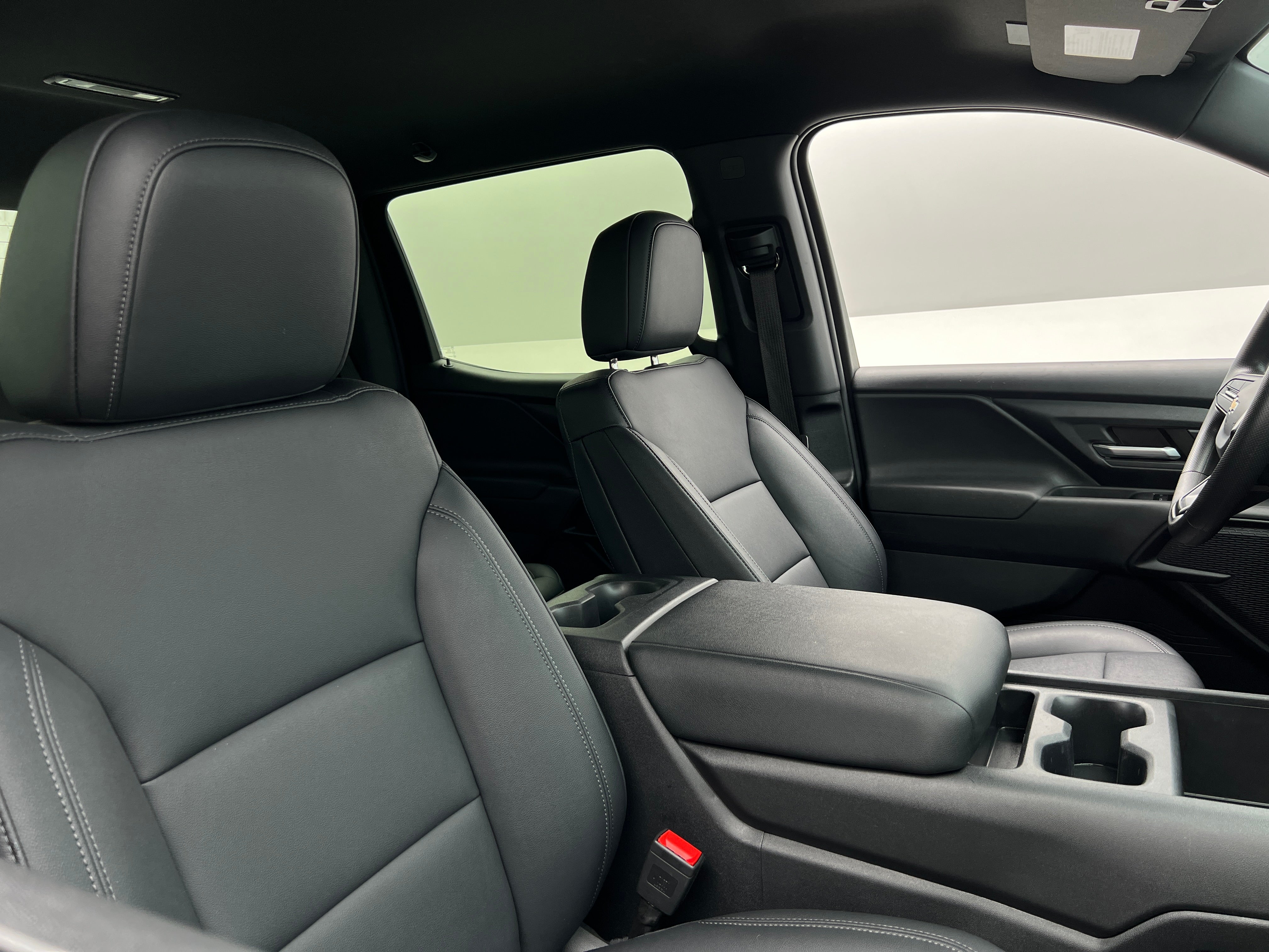 2024 Chevrolet Silverado EV Work Truck 2