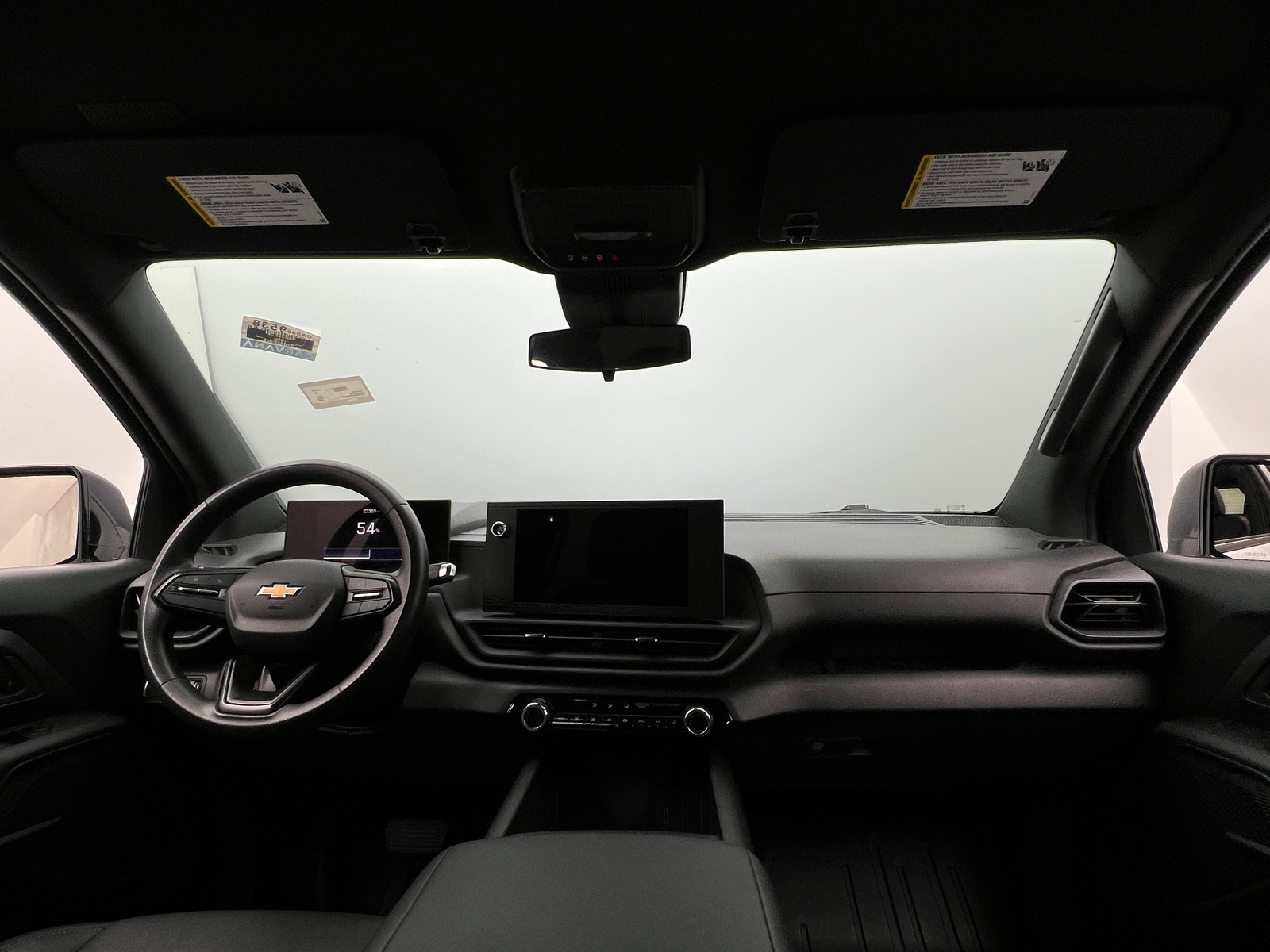 Thumbnail: 2024 Chevrolet Silverado EV - 3