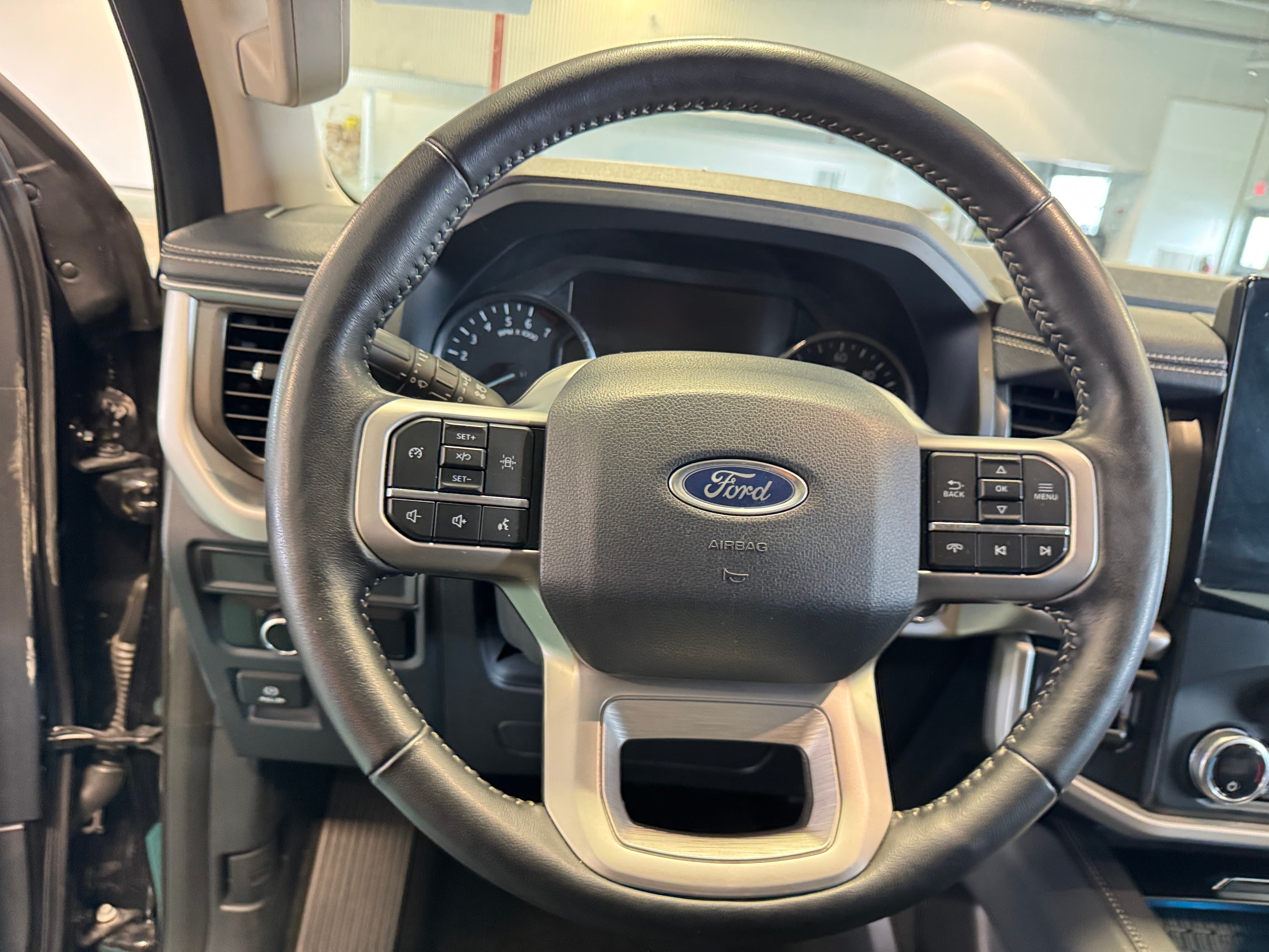 2024 Ford Expedition XLT 5
