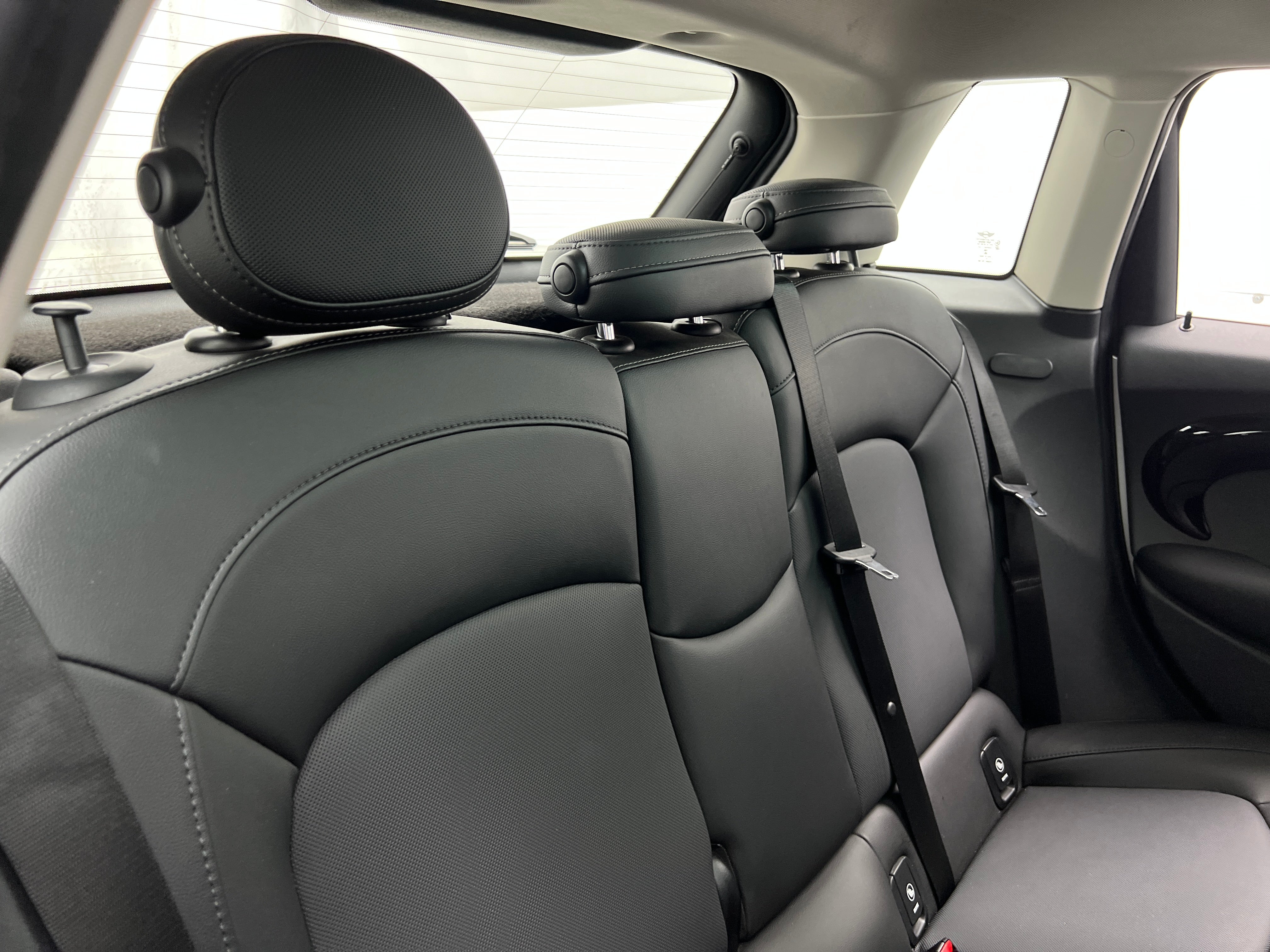 2019 MINI Cooper Hardtop 4 Door 6