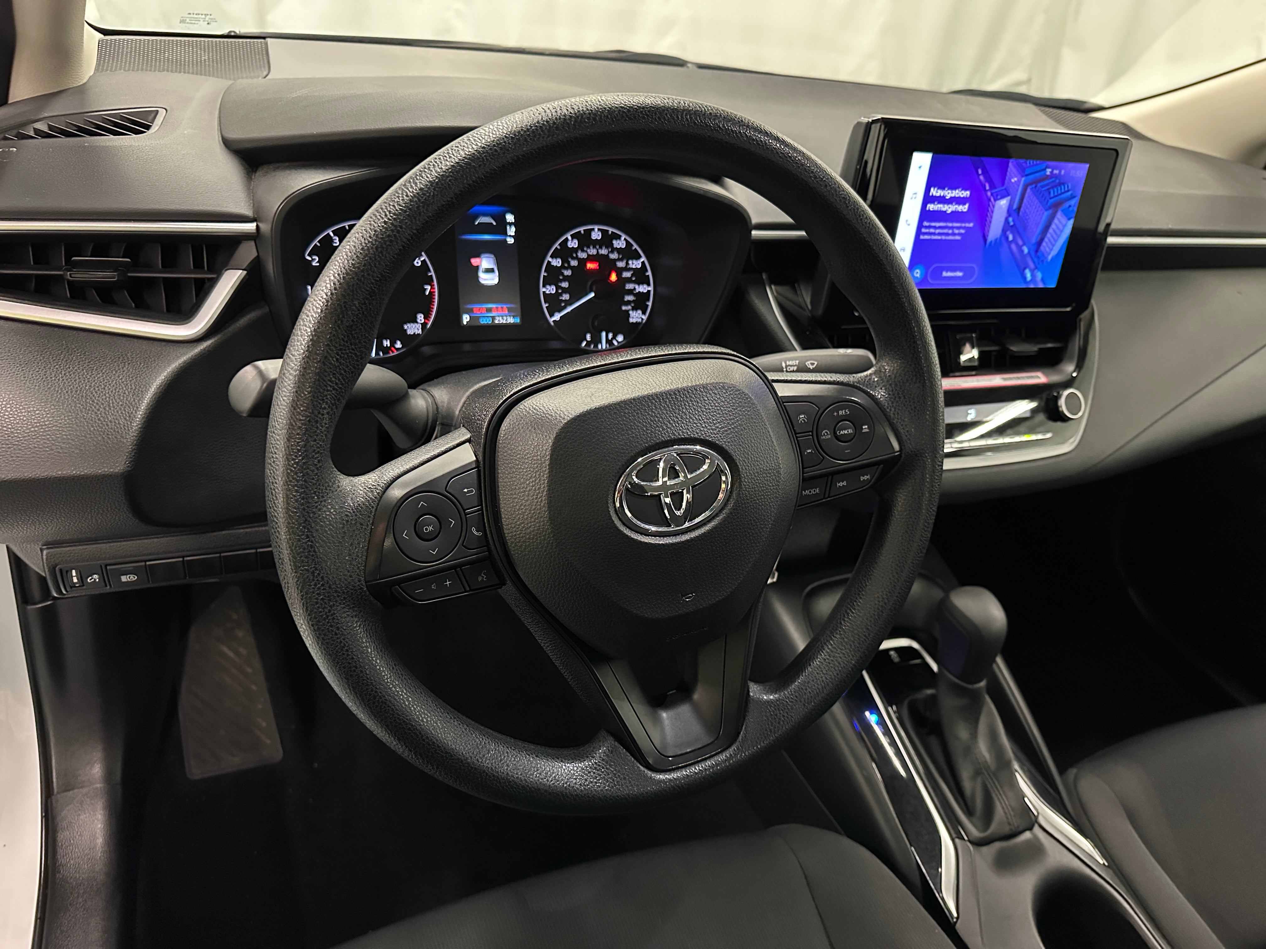 2024 Toyota Corolla LE 5