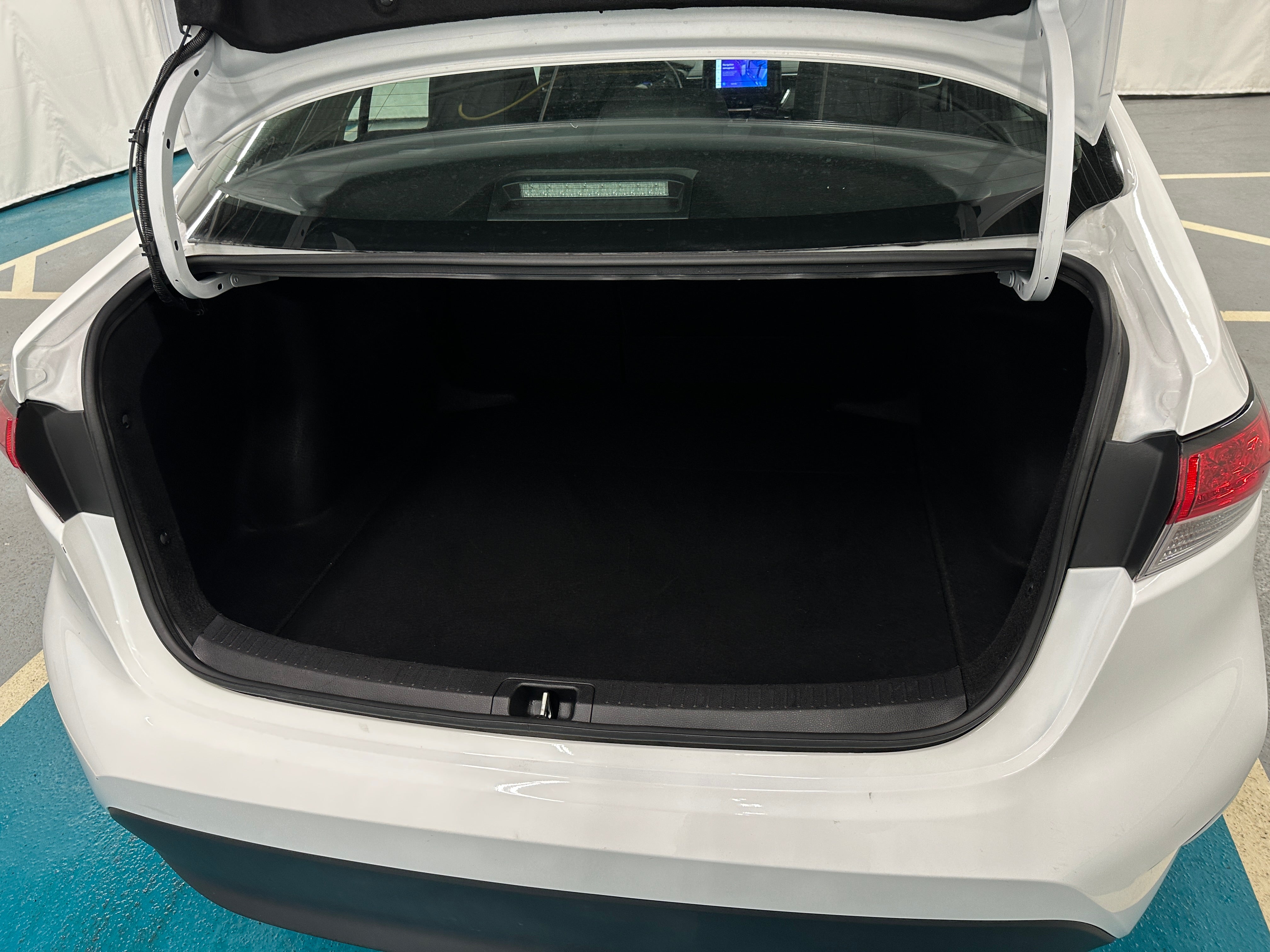 2024 Toyota Corolla LE 7