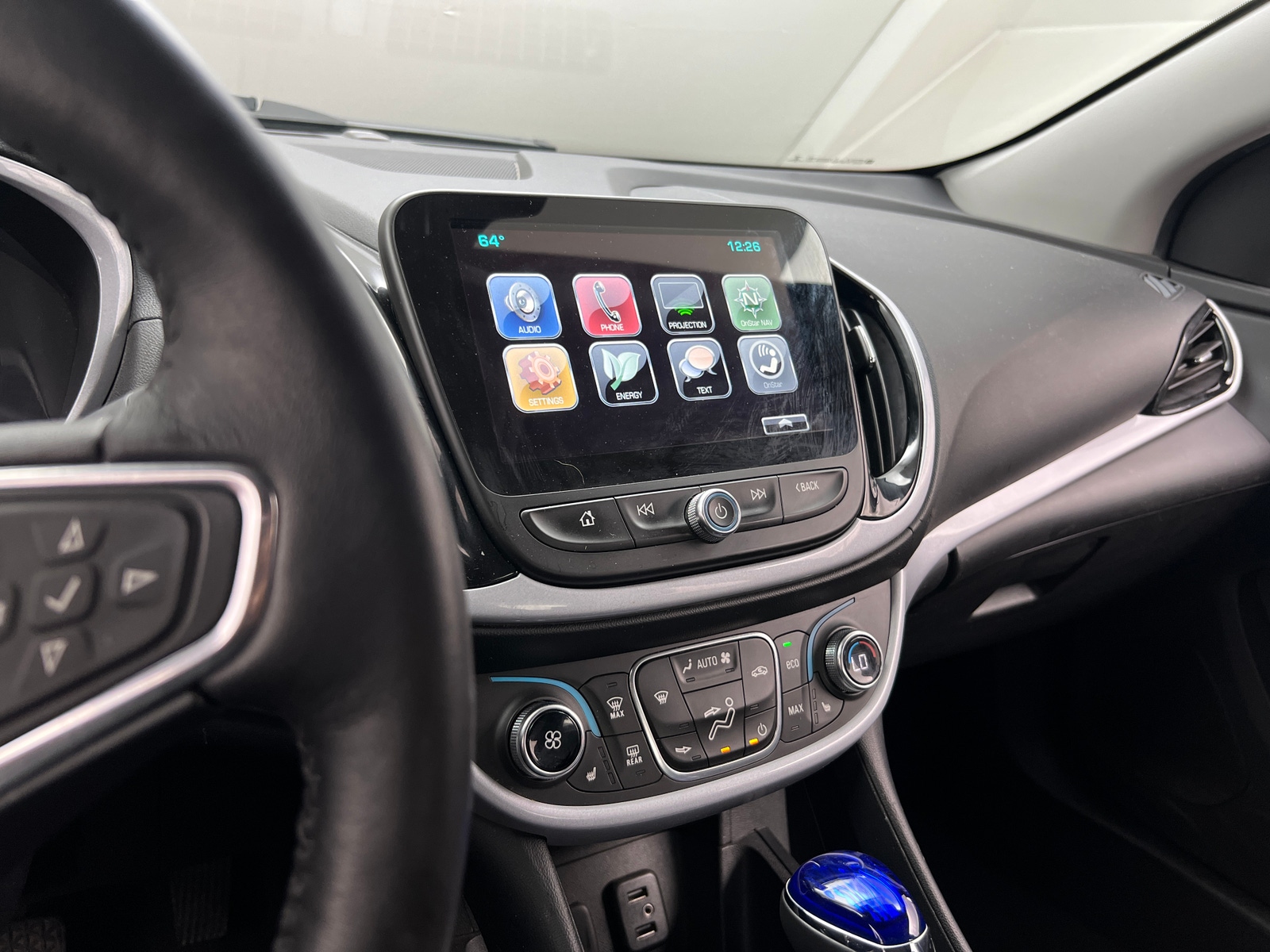 Thumbnail: 2017 Chevrolet Volt - 4