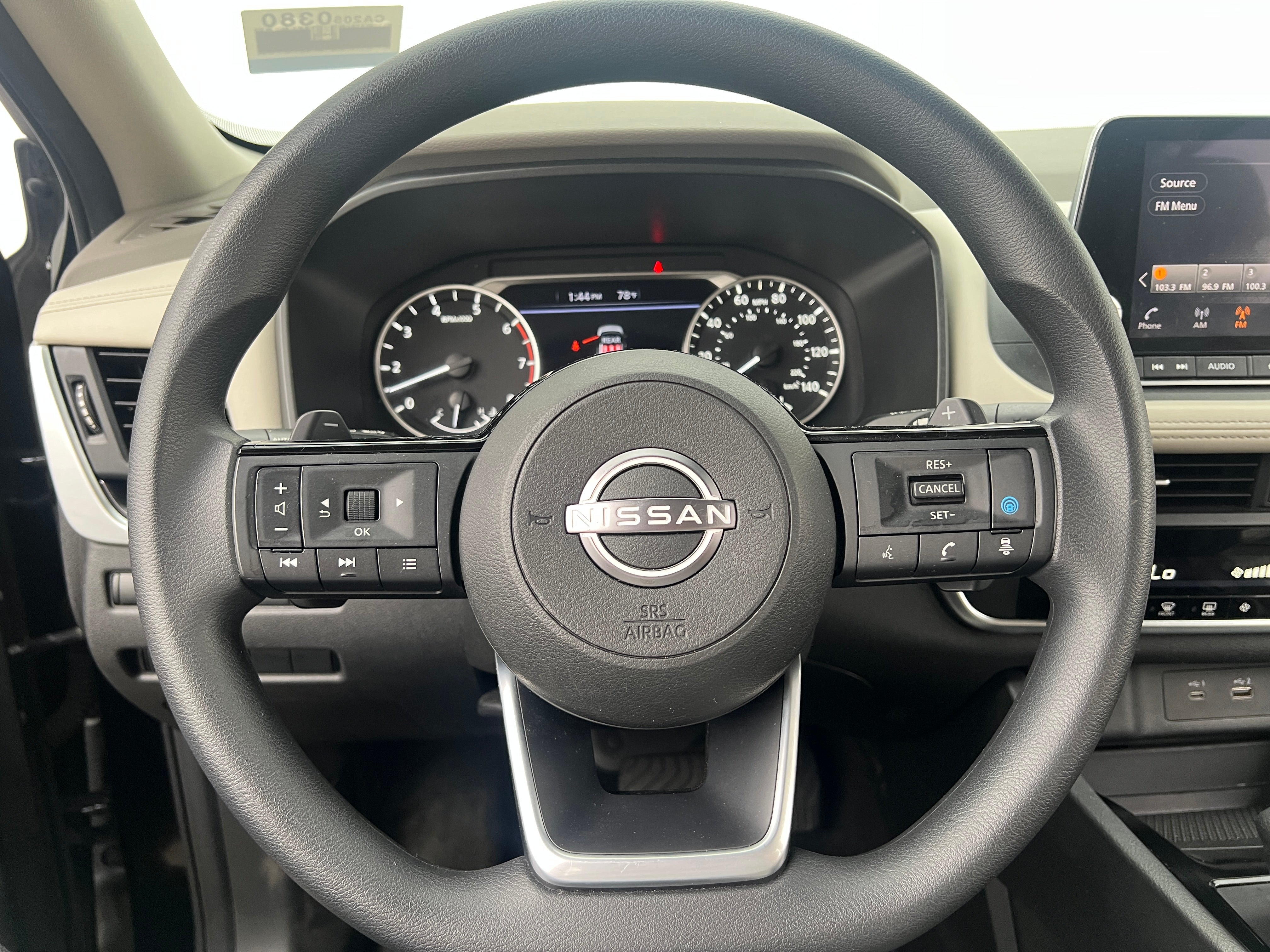 2023 Nissan Rogue SV 5