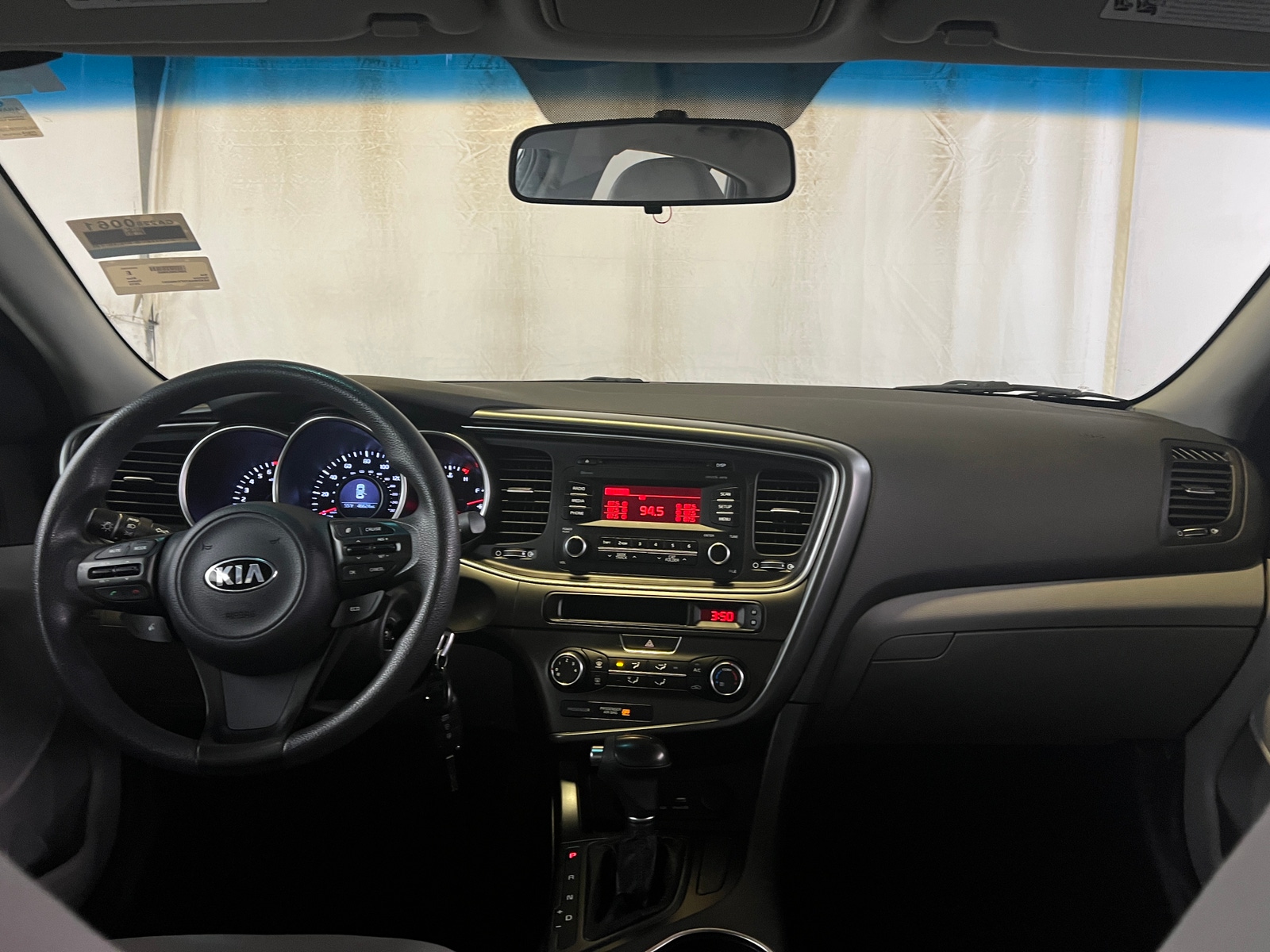 Thumbnail: 2015 Kia Optima - 3