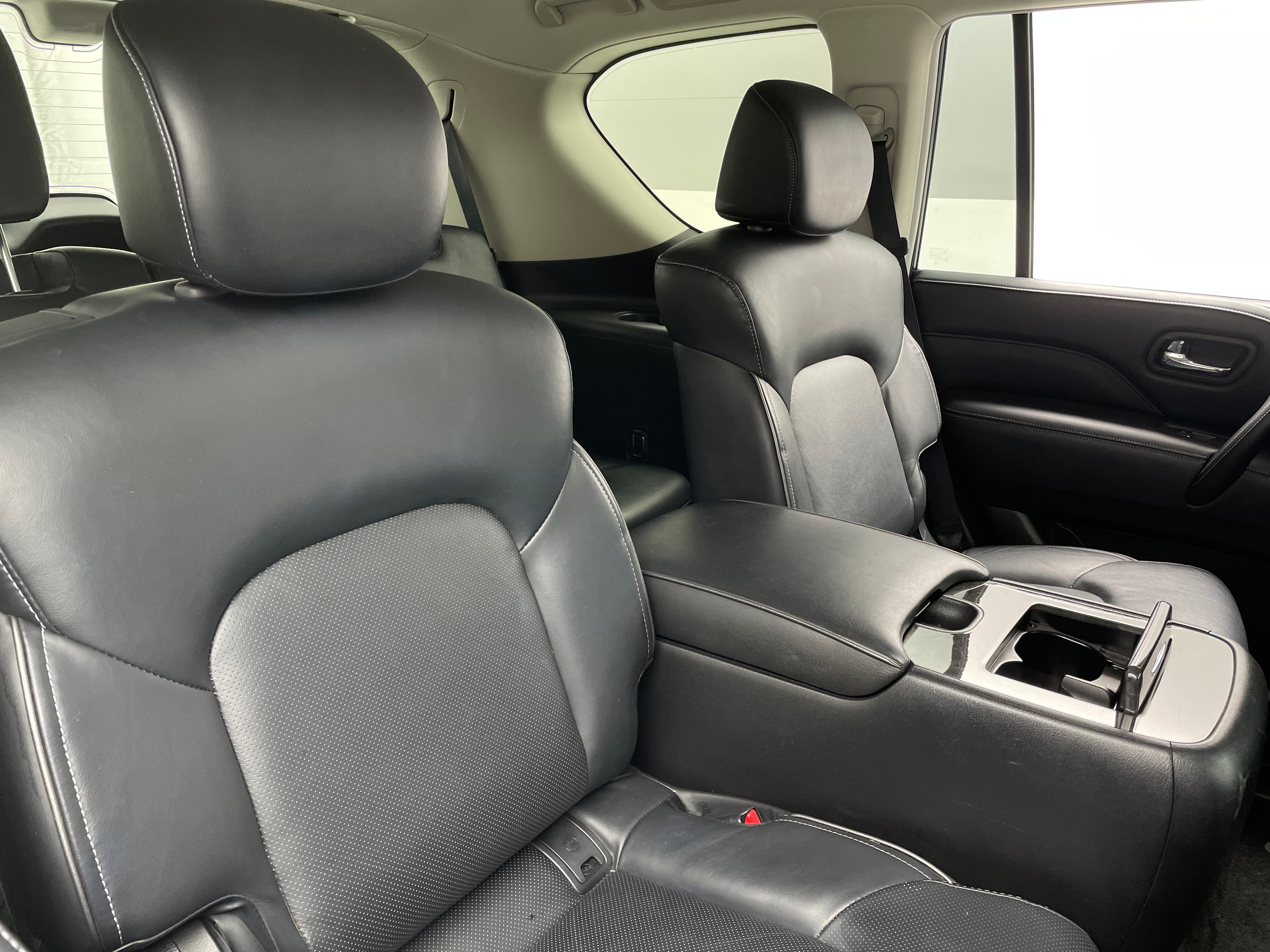 2024 INFINITI QX80 Luxe 5