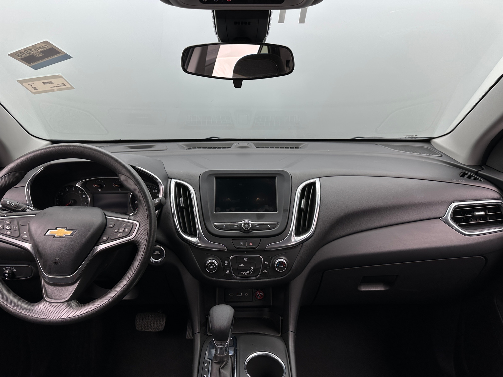 Thumbnail: 2023 Chevrolet Equinox - 3