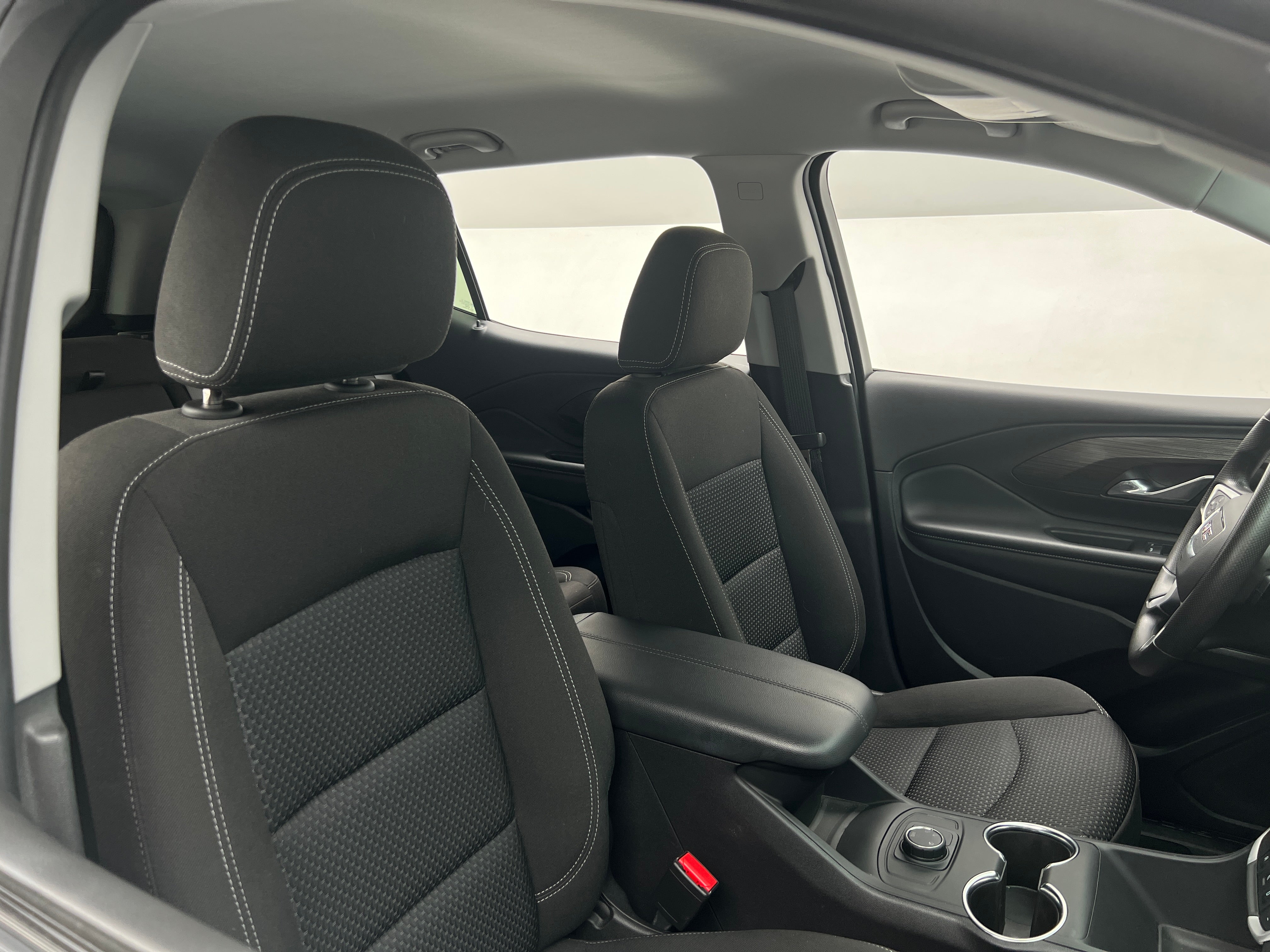 2024 GMC Terrain SLE 2