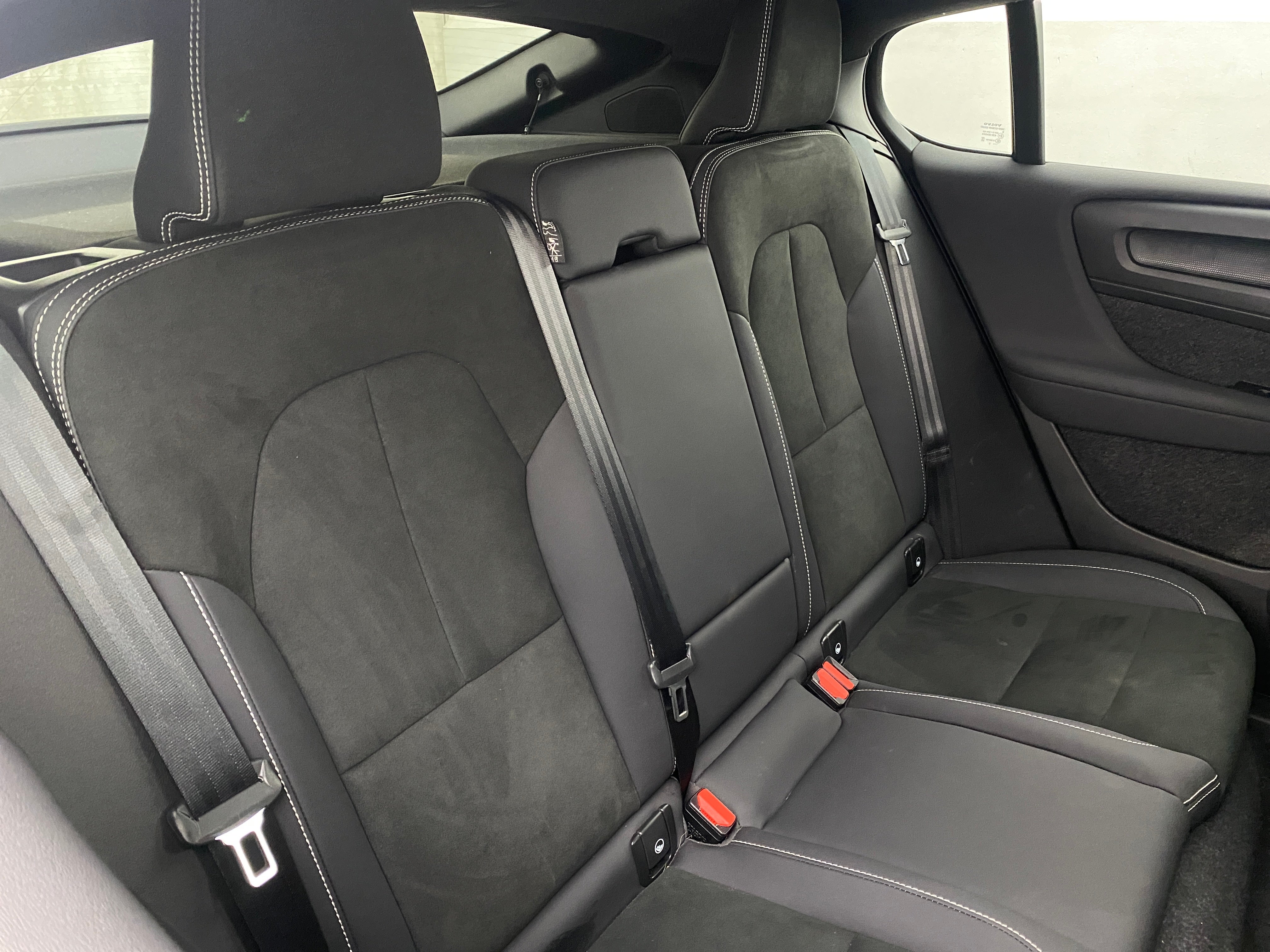 2023 Volvo C40 Ultimate 5