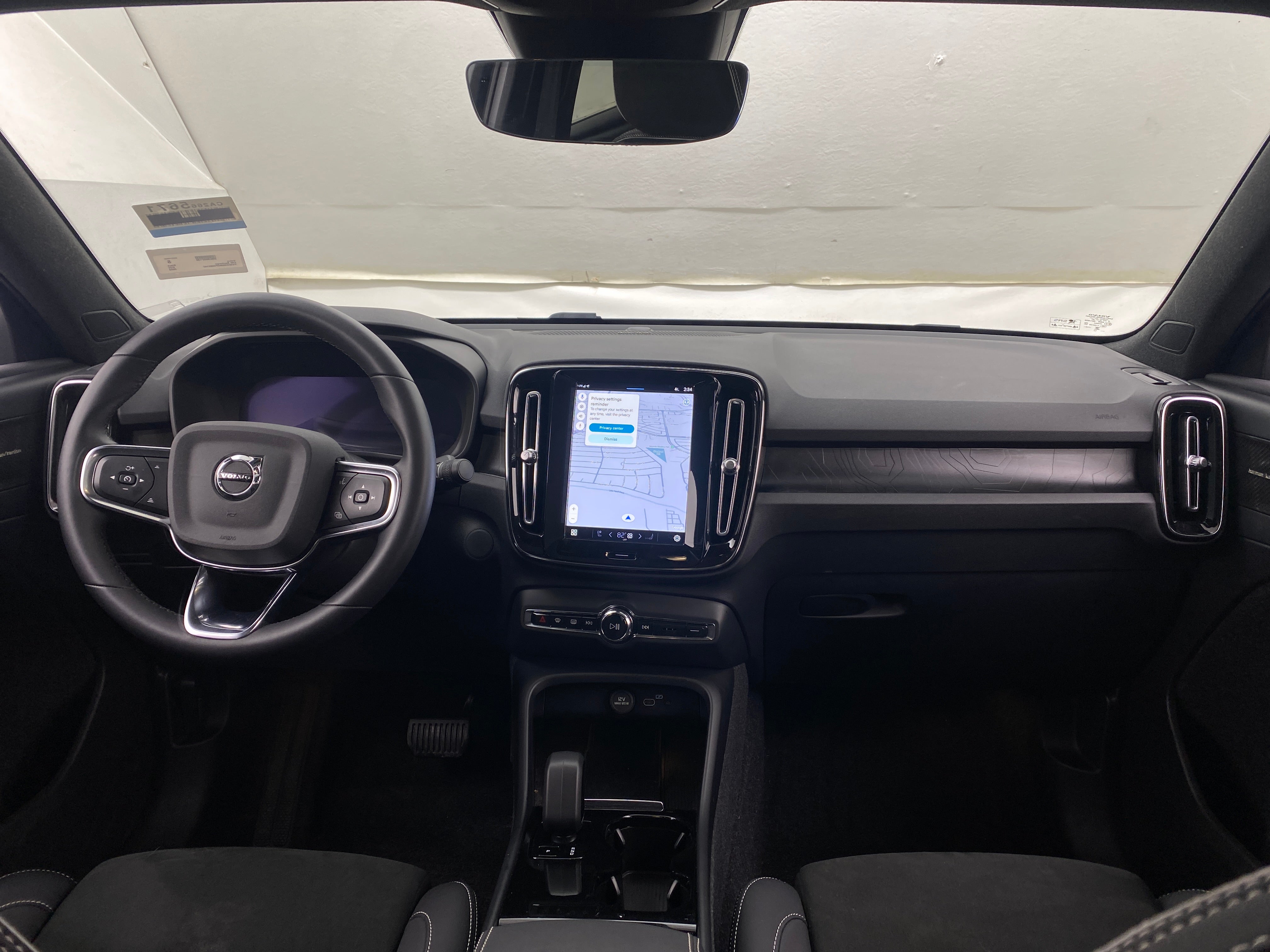 2023 Volvo C40 Ultimate 2
